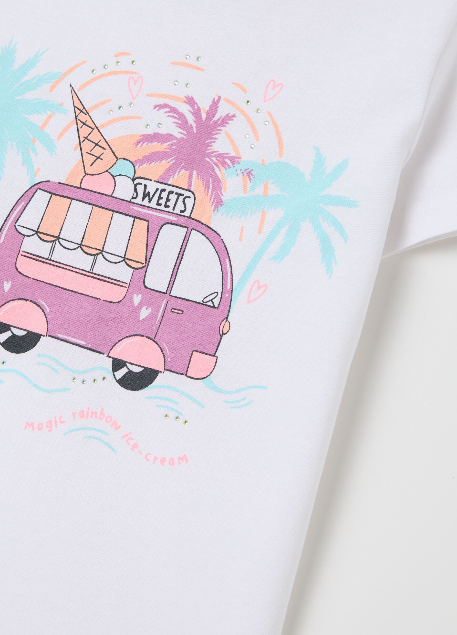 White cotton T-shirt with print