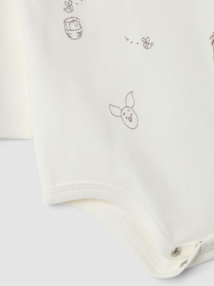 Body bianco in puro cotone organico con colletto e fantasia Winnie The Pooh_3