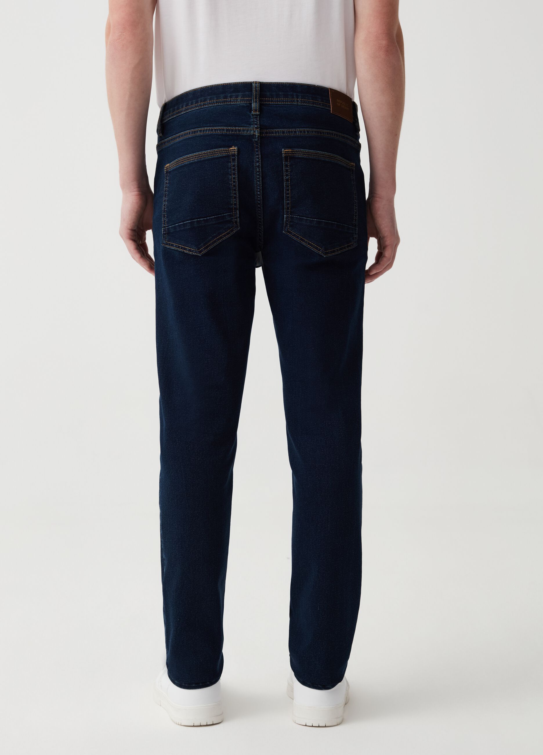 Super-skinny-fit jeans with five pockets