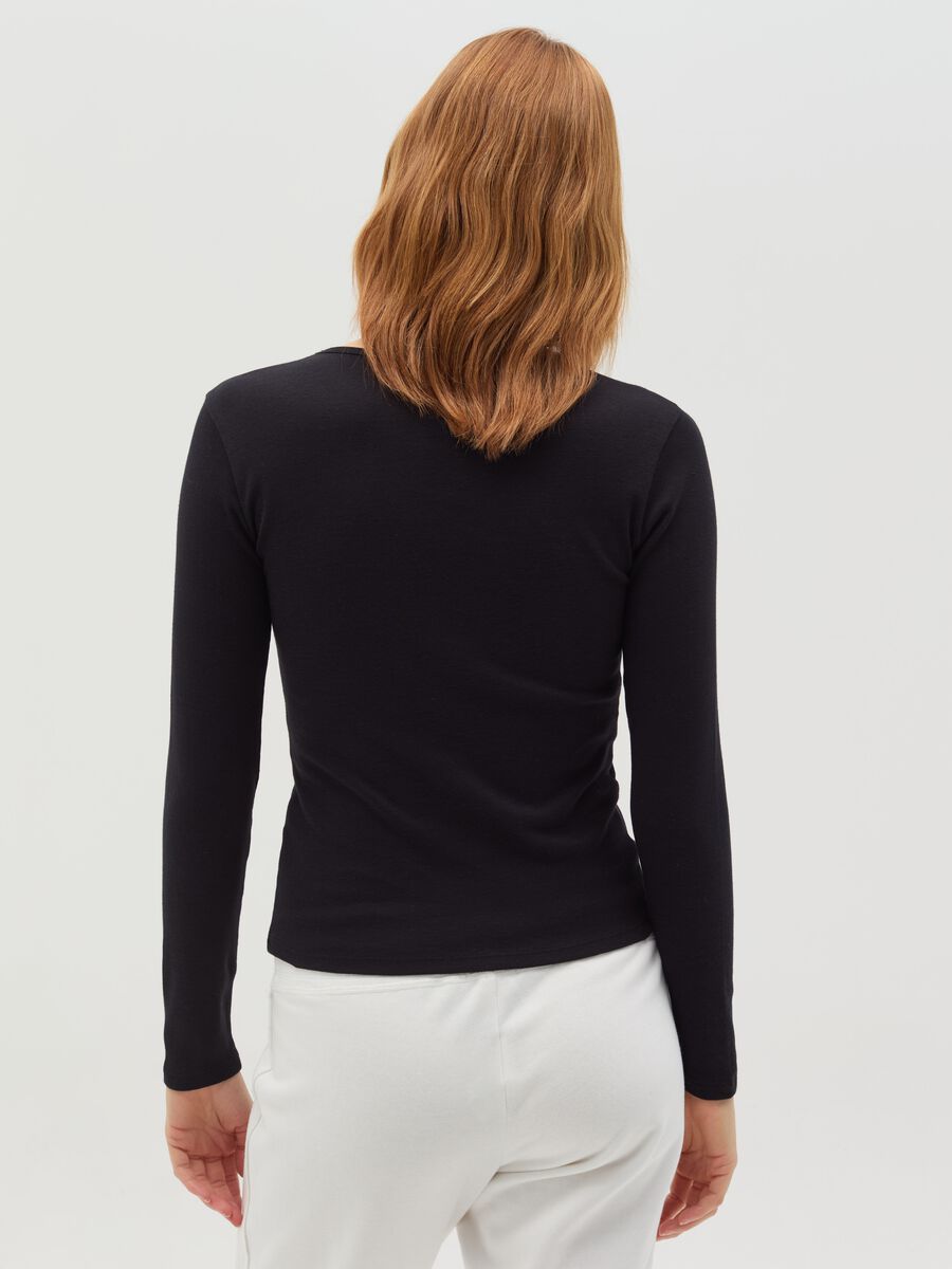 Cotton T-shirt with long sleeves_3