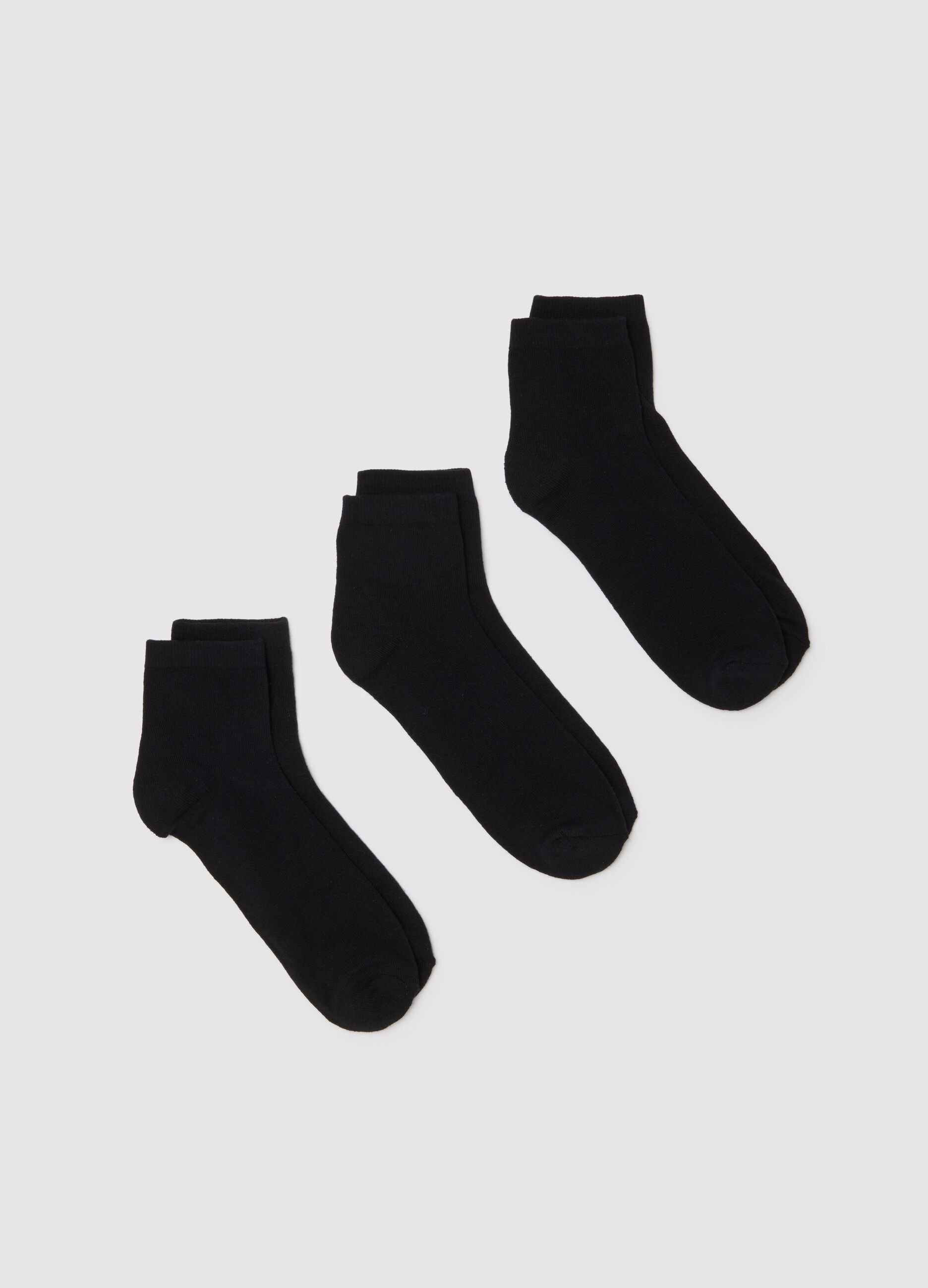 Three-pack black cotton blend regular fit sports socks