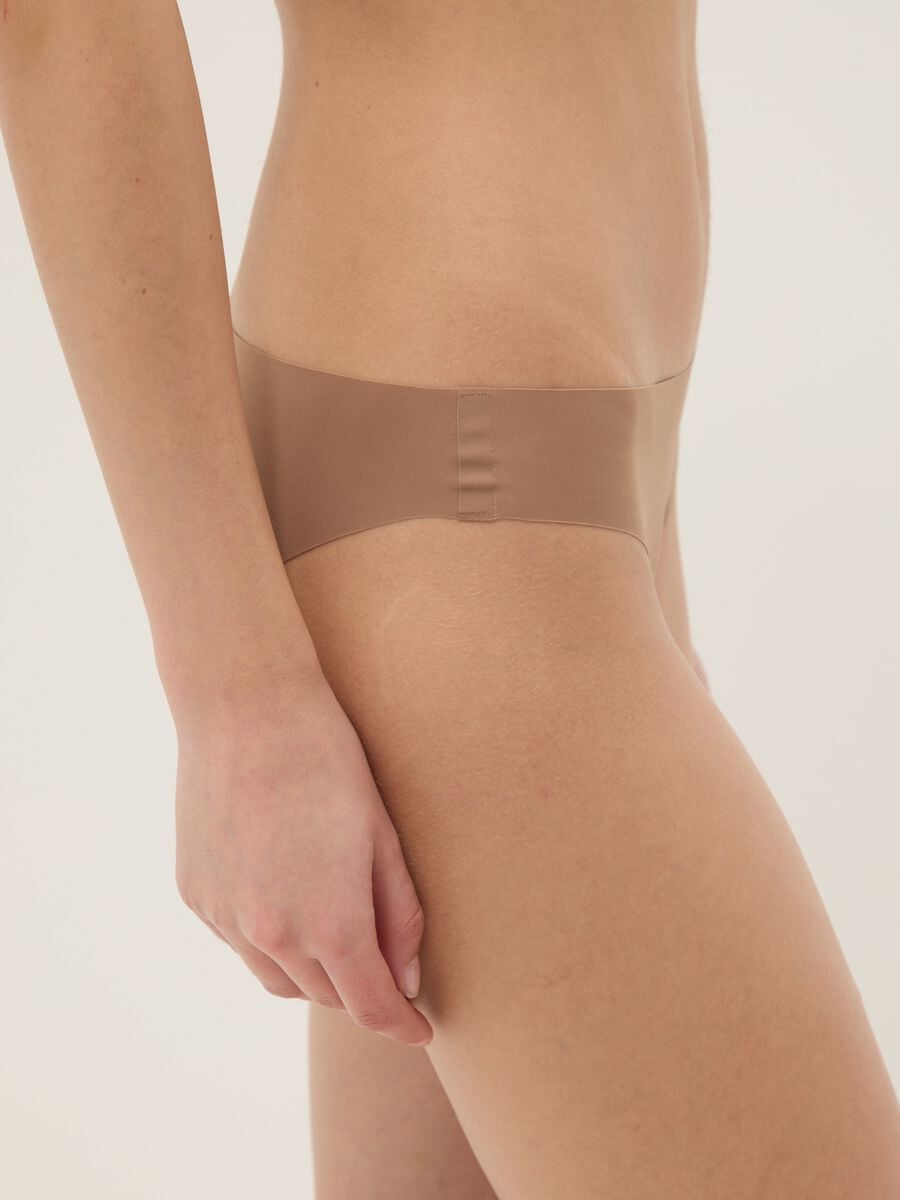 Slip marrone regular fit senza cuciture_3