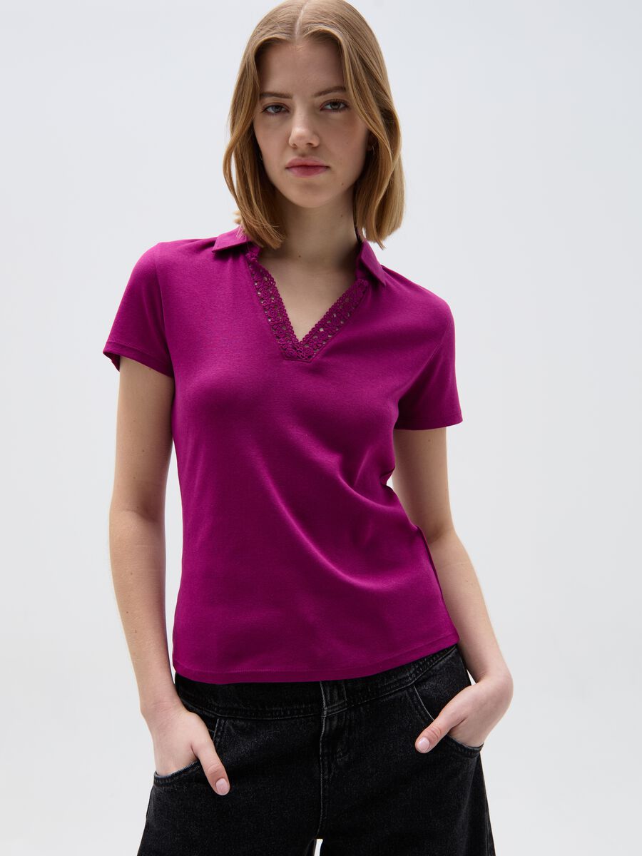 T-shirt with polo neck and crochet insert_1
