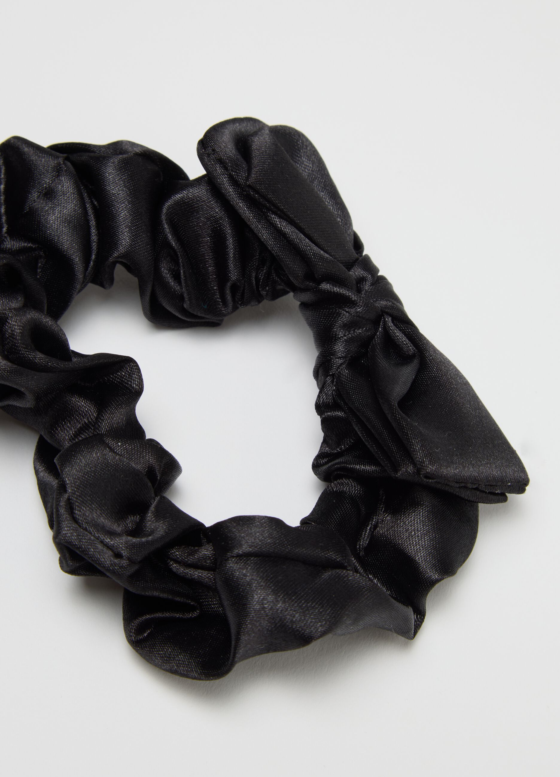 Women's Multicolour Satin Scrunchies with Bow
