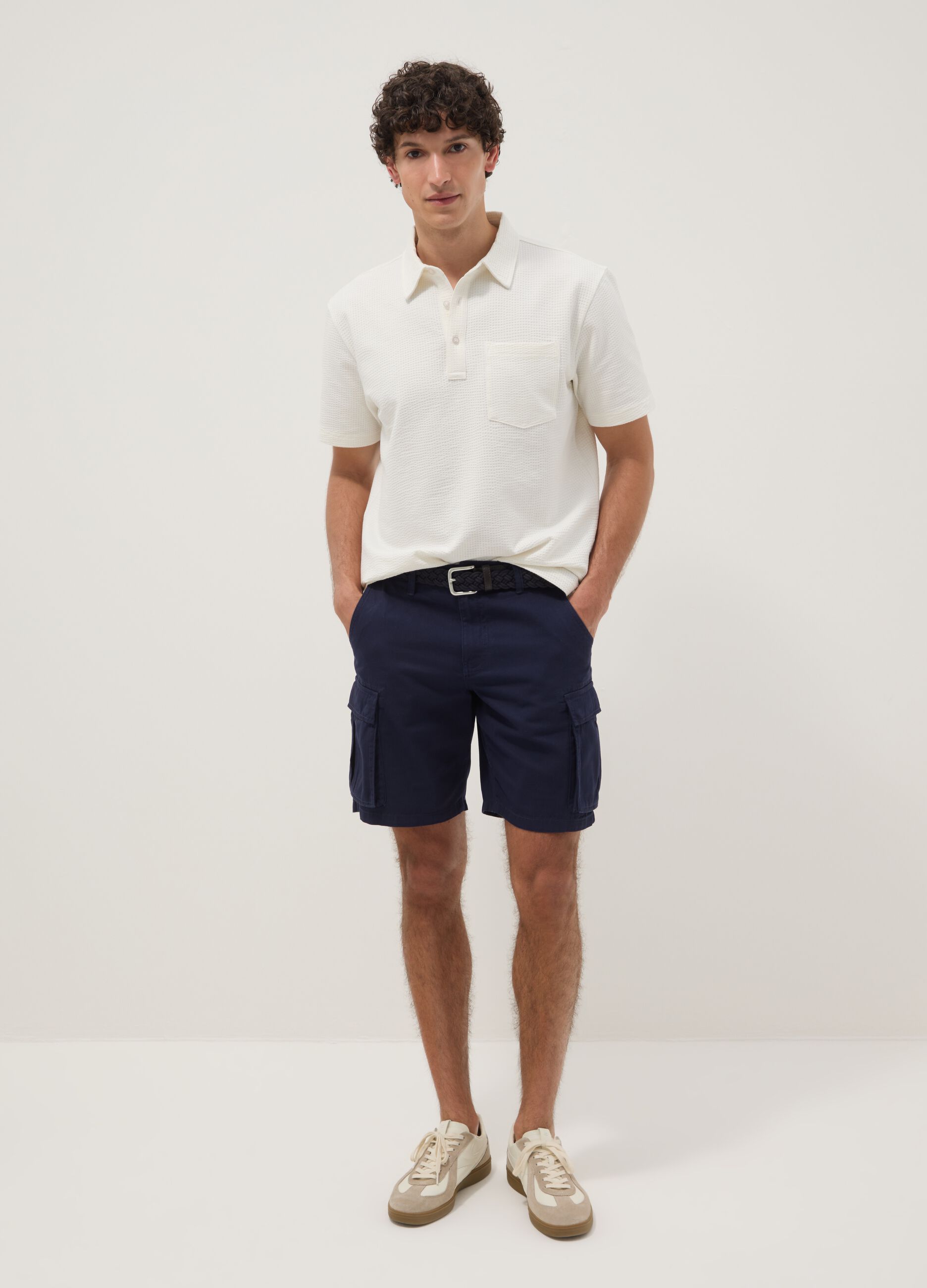 Blue pure cotton regular-fit cargo shorts