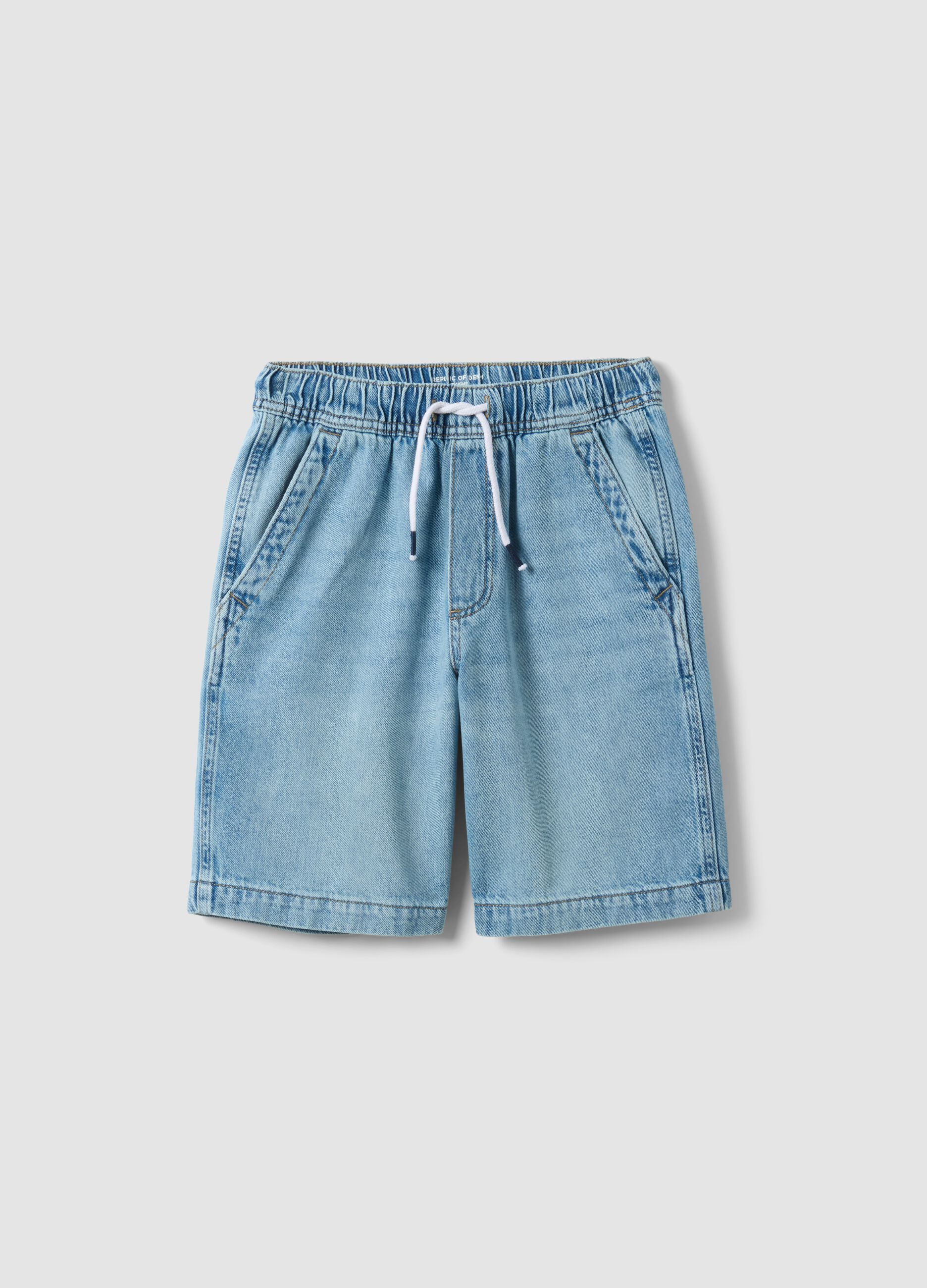 Boys&rsquo; blue denim shorts in cotton blend, straight fit