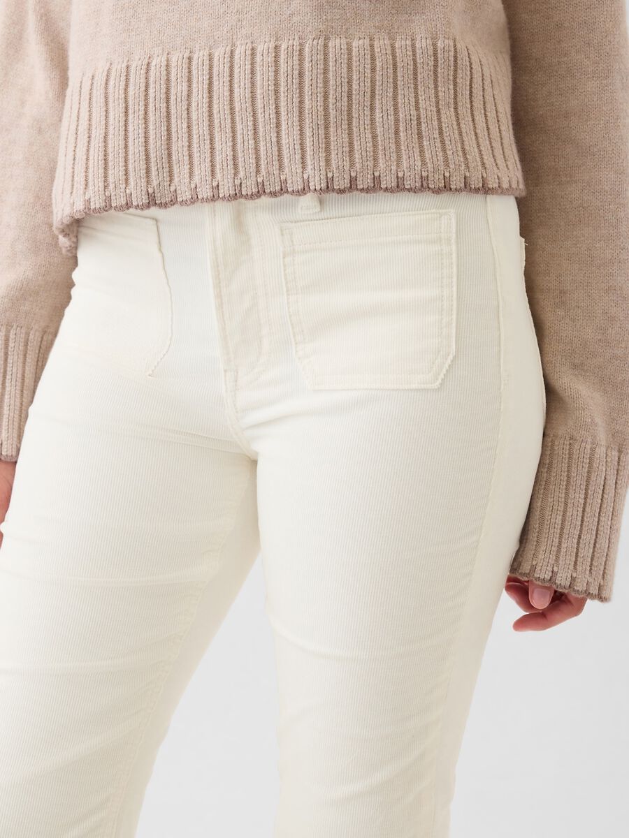 Flare-fit high-rise trousers in corduroy_4