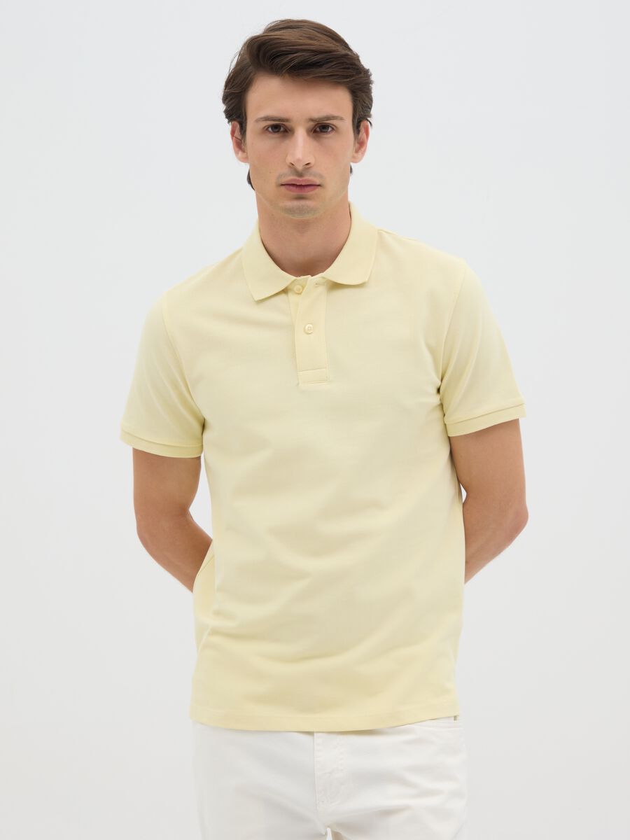 Polo da uomo in puro cotone gialla regular fit_0