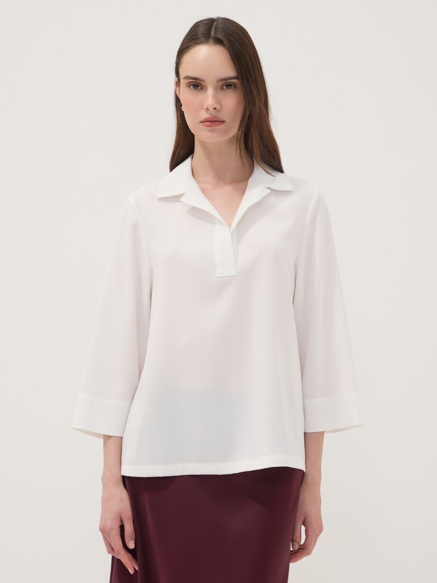 Camicia bianca in misto viscosa con collo classico_0