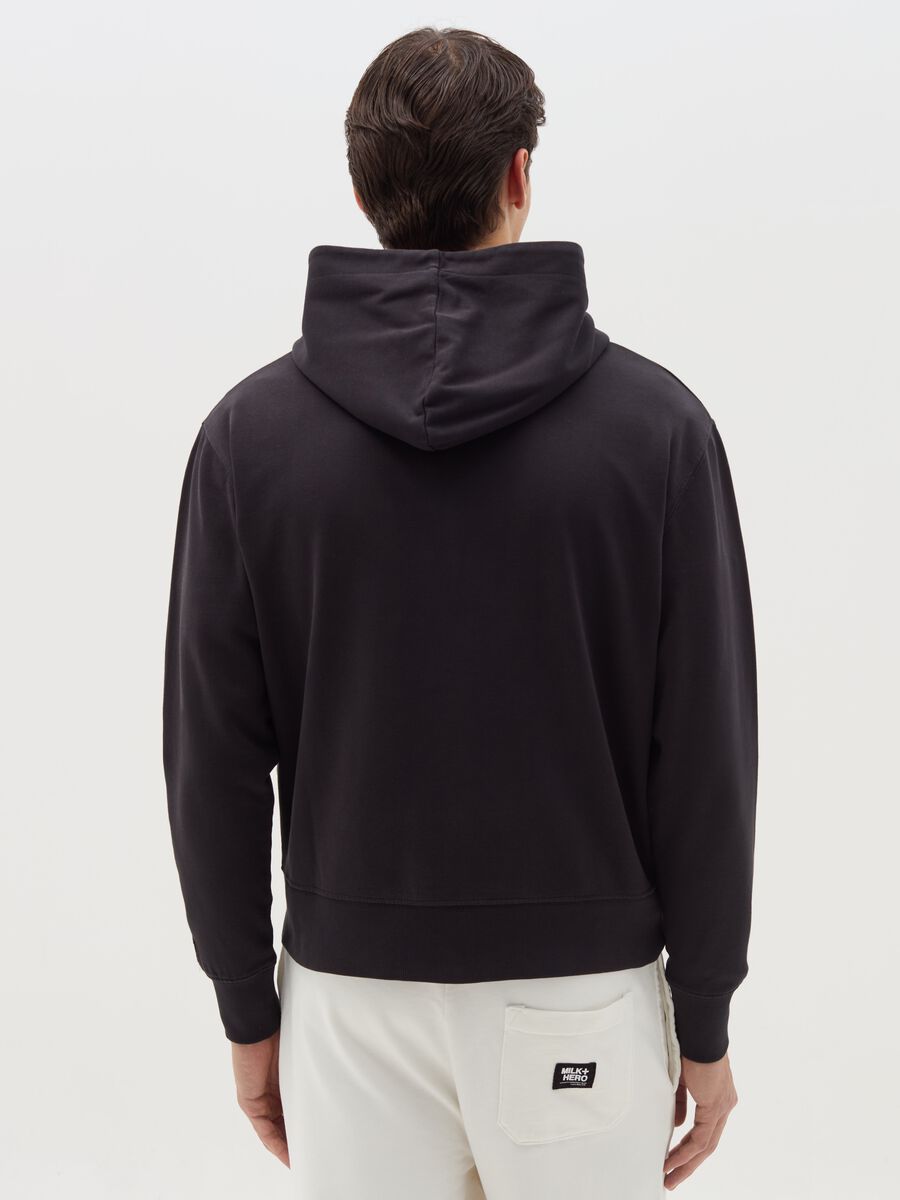 Full-zip sweatshirt with hood and print_3