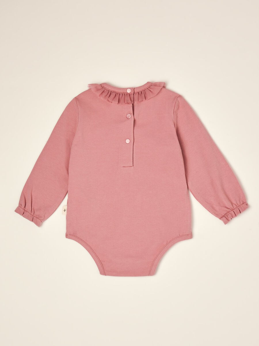 Pink organic stretch cotton bodysuit with ruffled crew neck_2