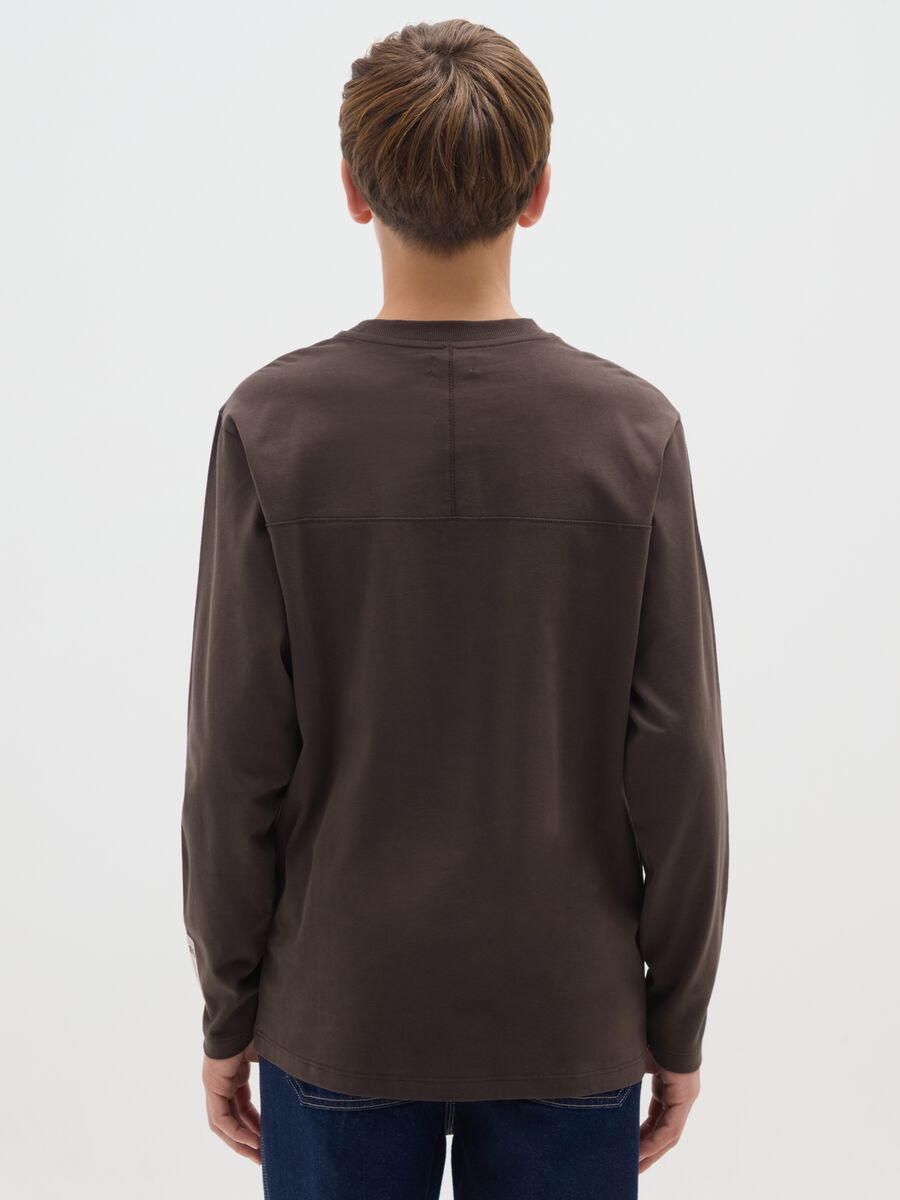 T-shirt da ragazzo in puro cotone marrone over fit_1
