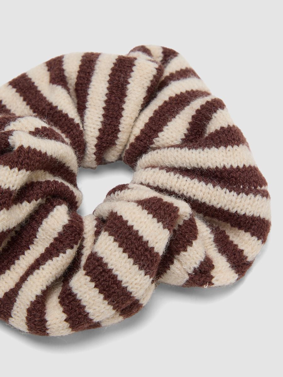 Brown and beige striped scrunchie_1