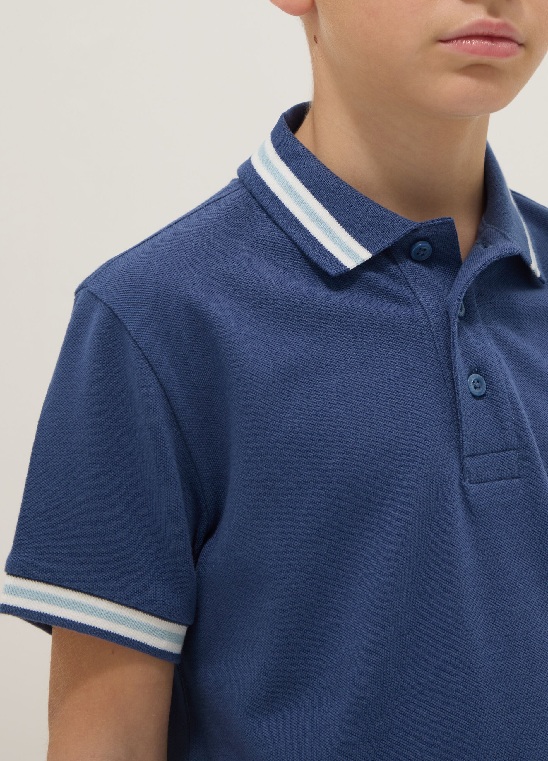 Boy's blue pure cotton polo, regular fit