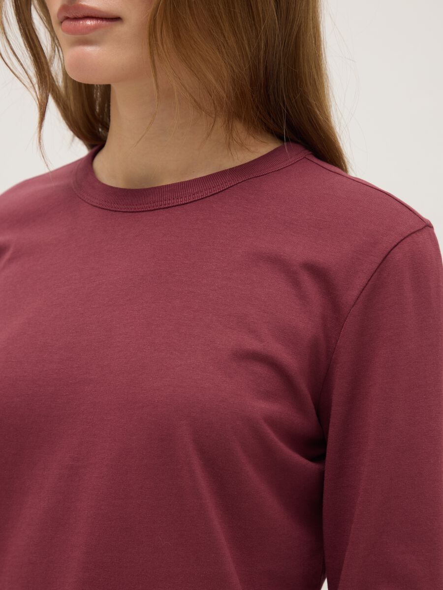 T-shirt rossa a maniche lunghe in puro cotone regular fit_3