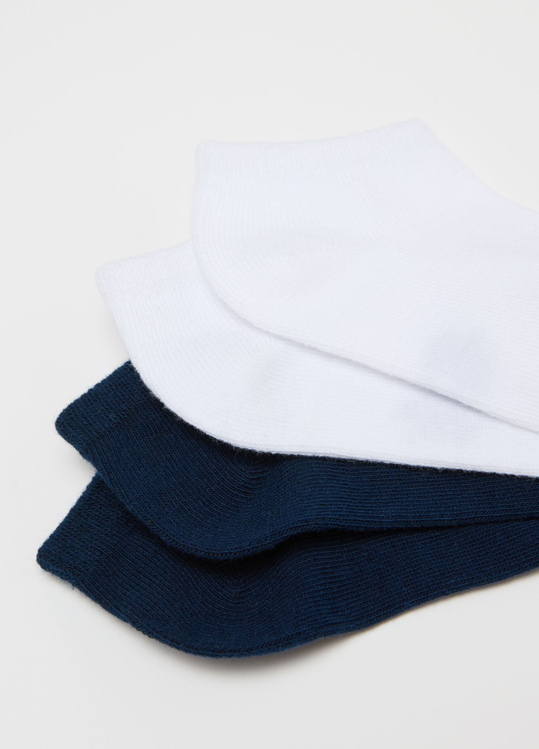 Five-pair pack shoe liners with monsters and stripes