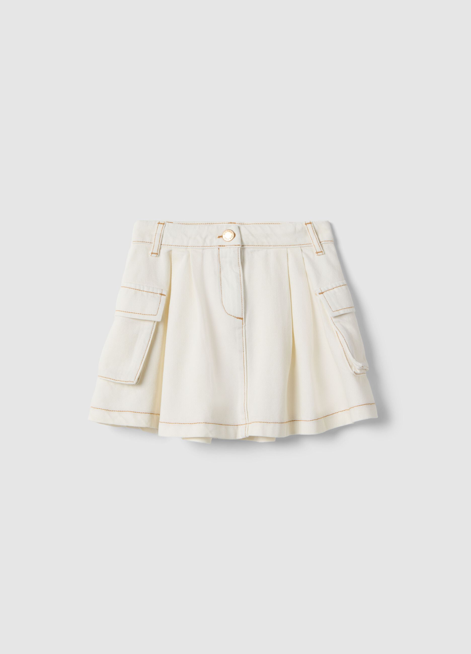 White pure cotton skirt regular fit with pockets for girls