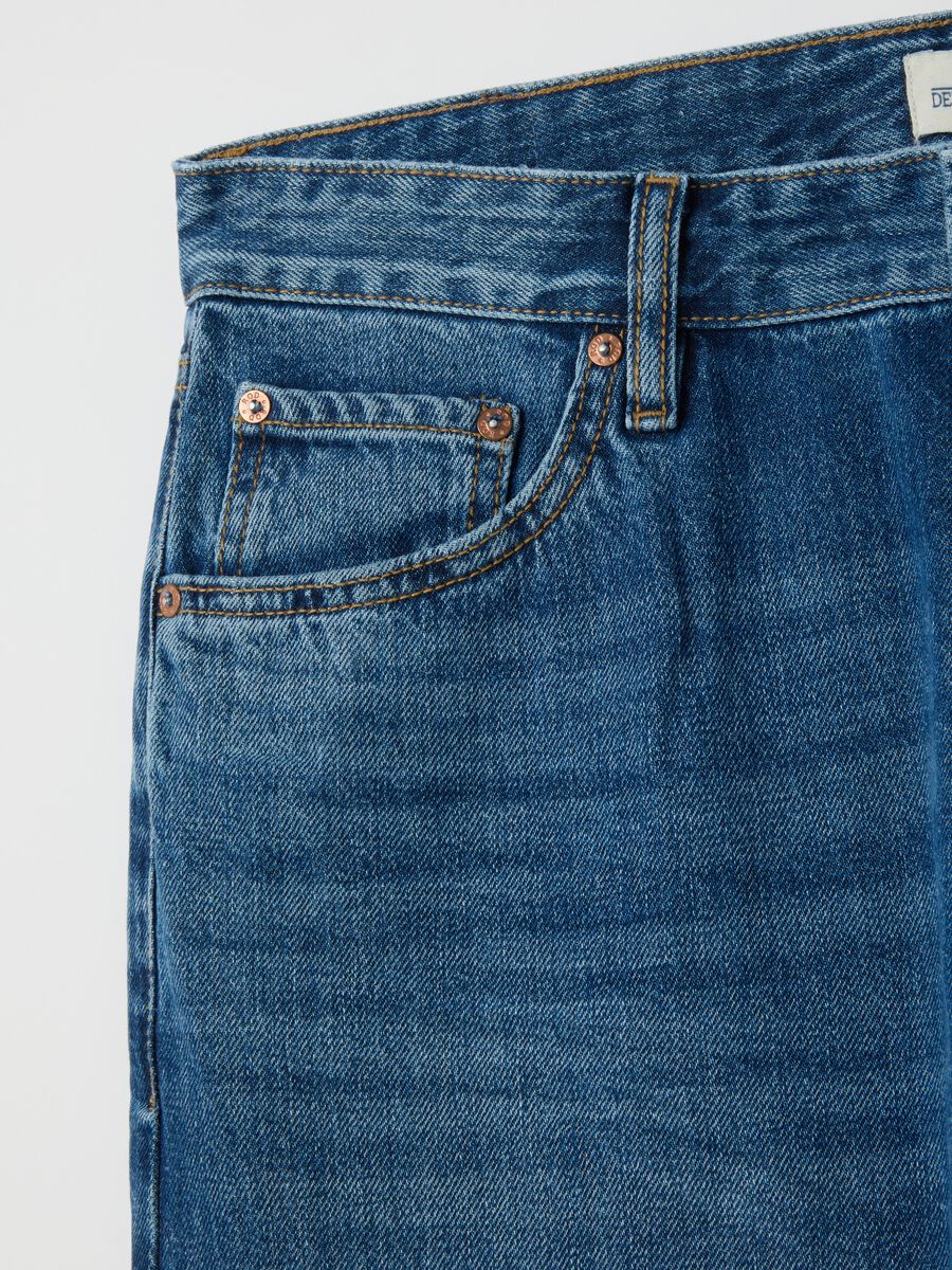 Straight fit blue jeans in pure cotton_1