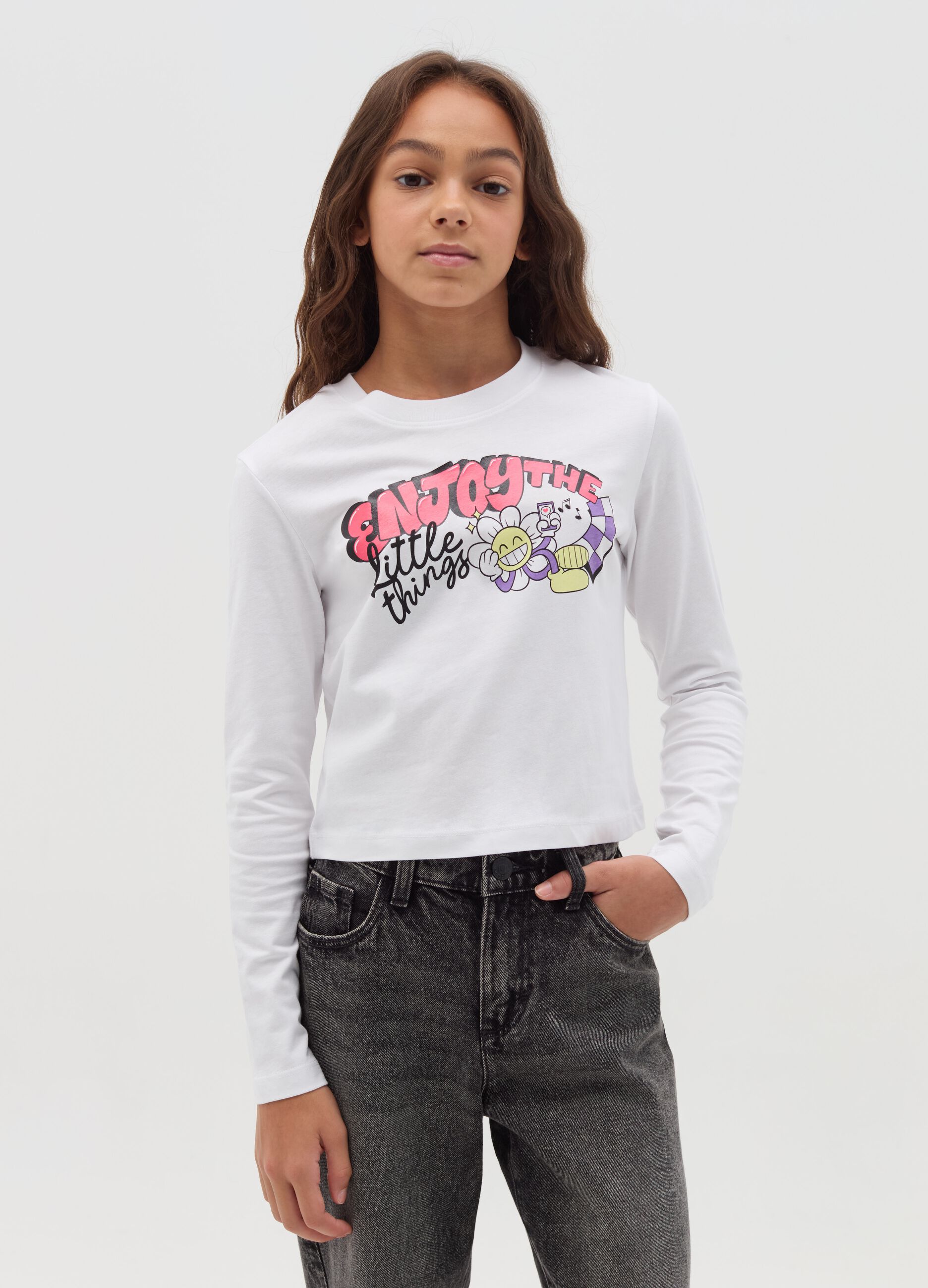 "Enjoy the little things” T-shirt with long sleeves