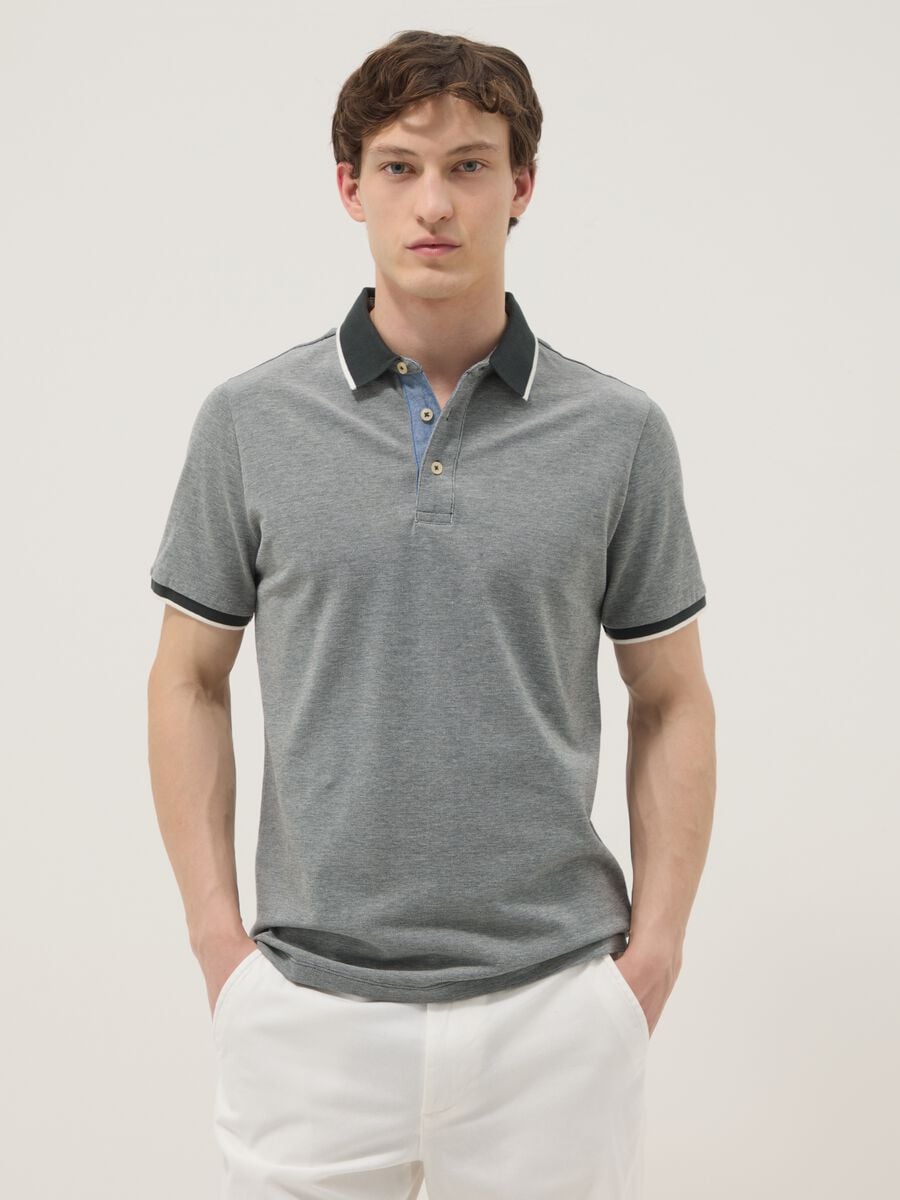 Polo grigia in puro cotone con collo classico_0