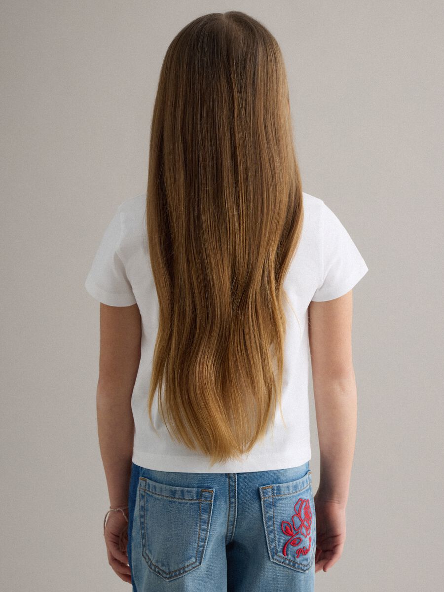 Regular fit white pure cotton t-shirt with print for girls_2