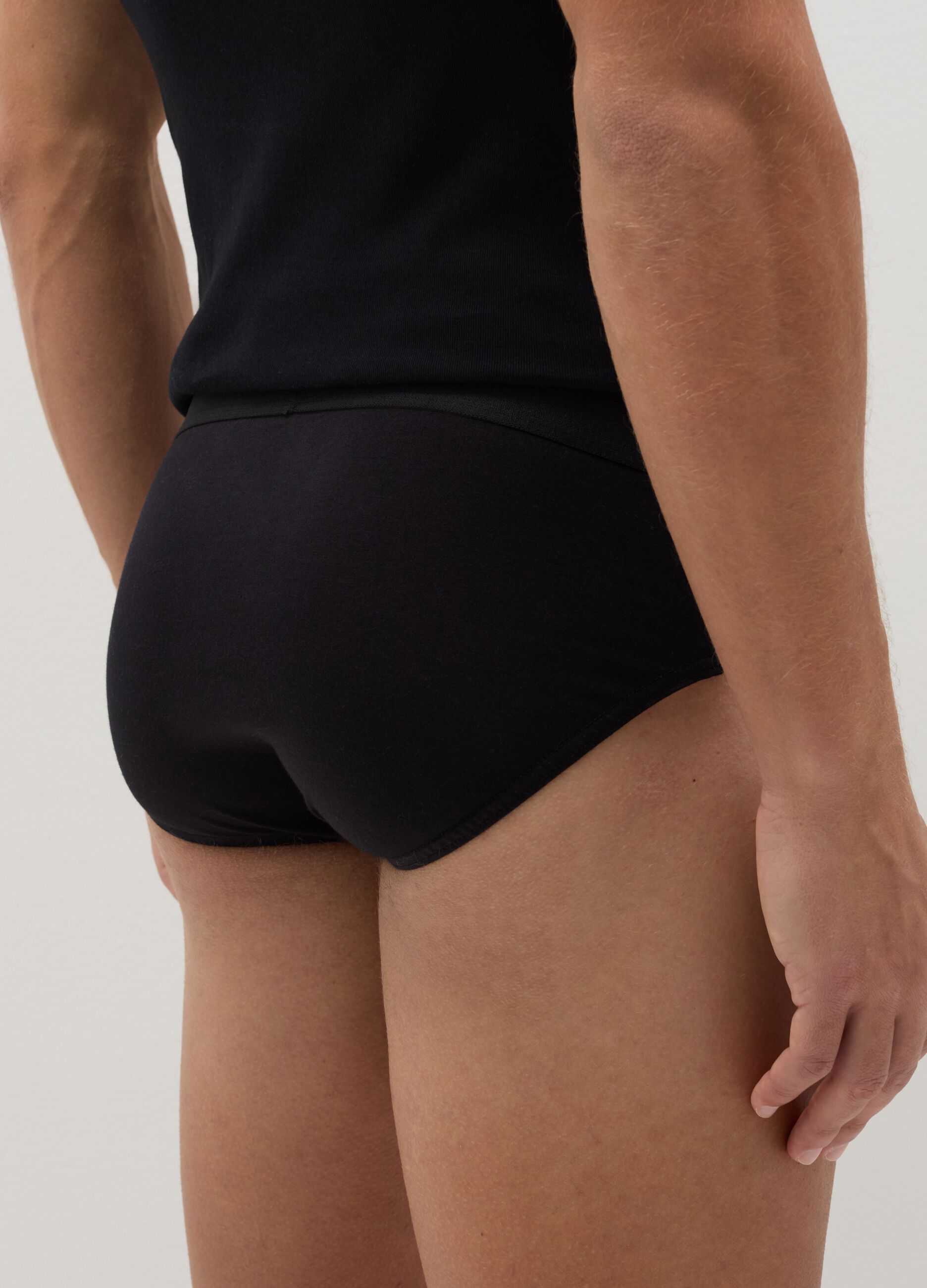 Three-pair pack briefs in stretch cotton