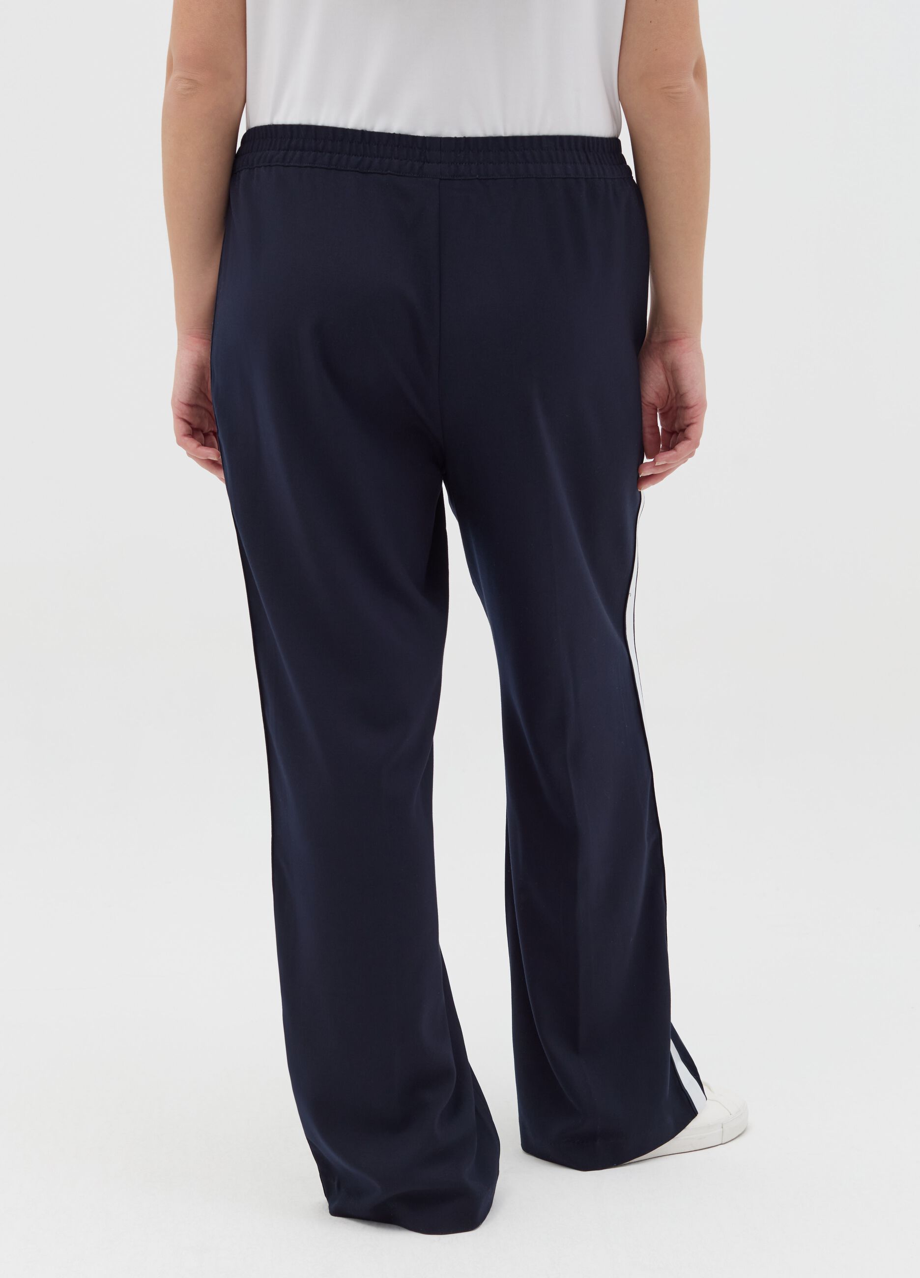 Joggers con bande laterali