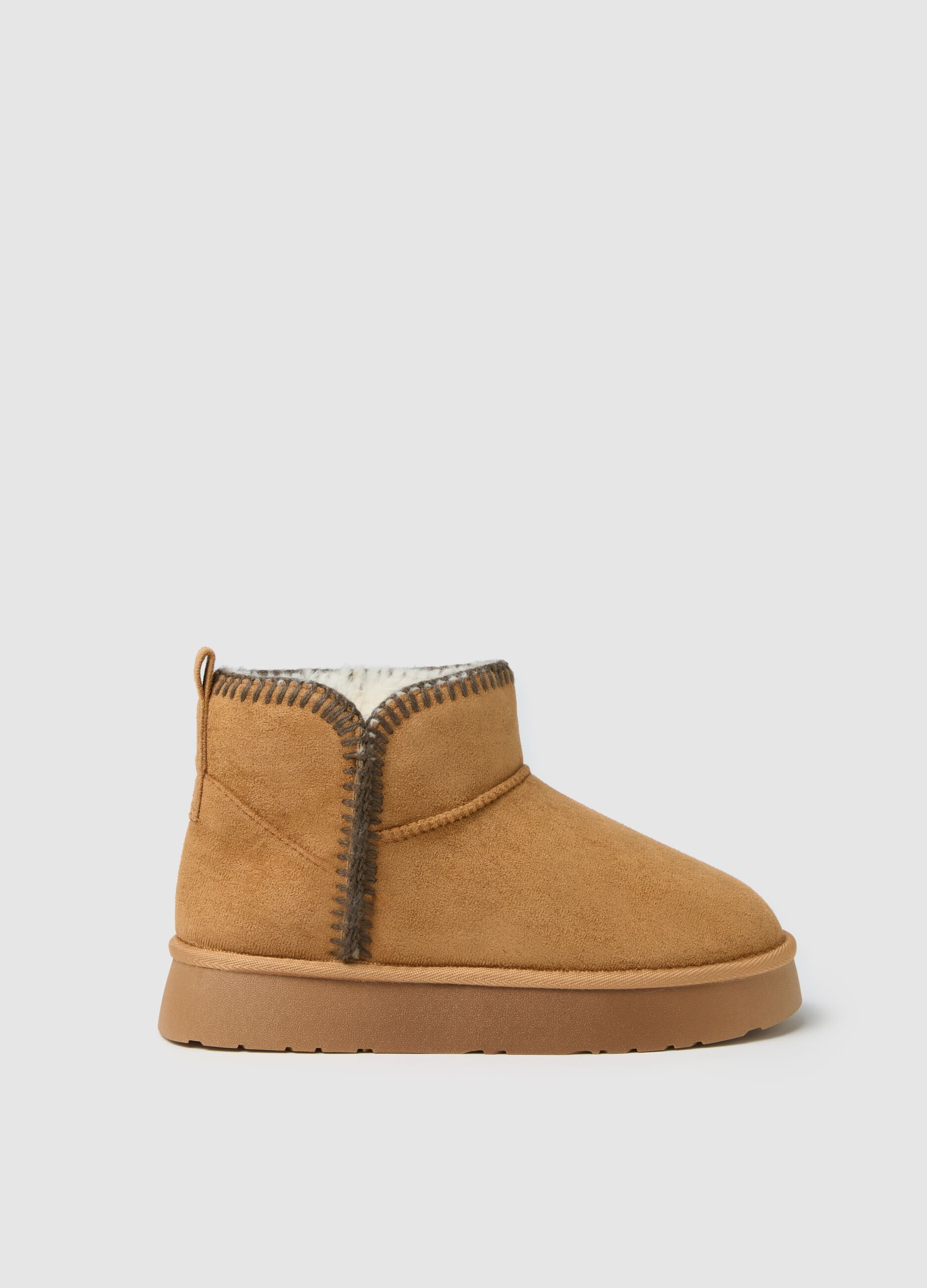 Brown boots with warm lining