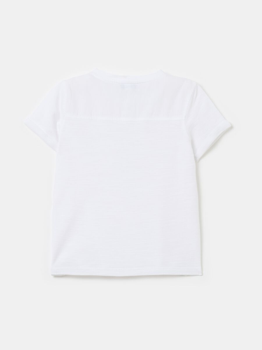 Textured cotton T-shirt with pocket_1