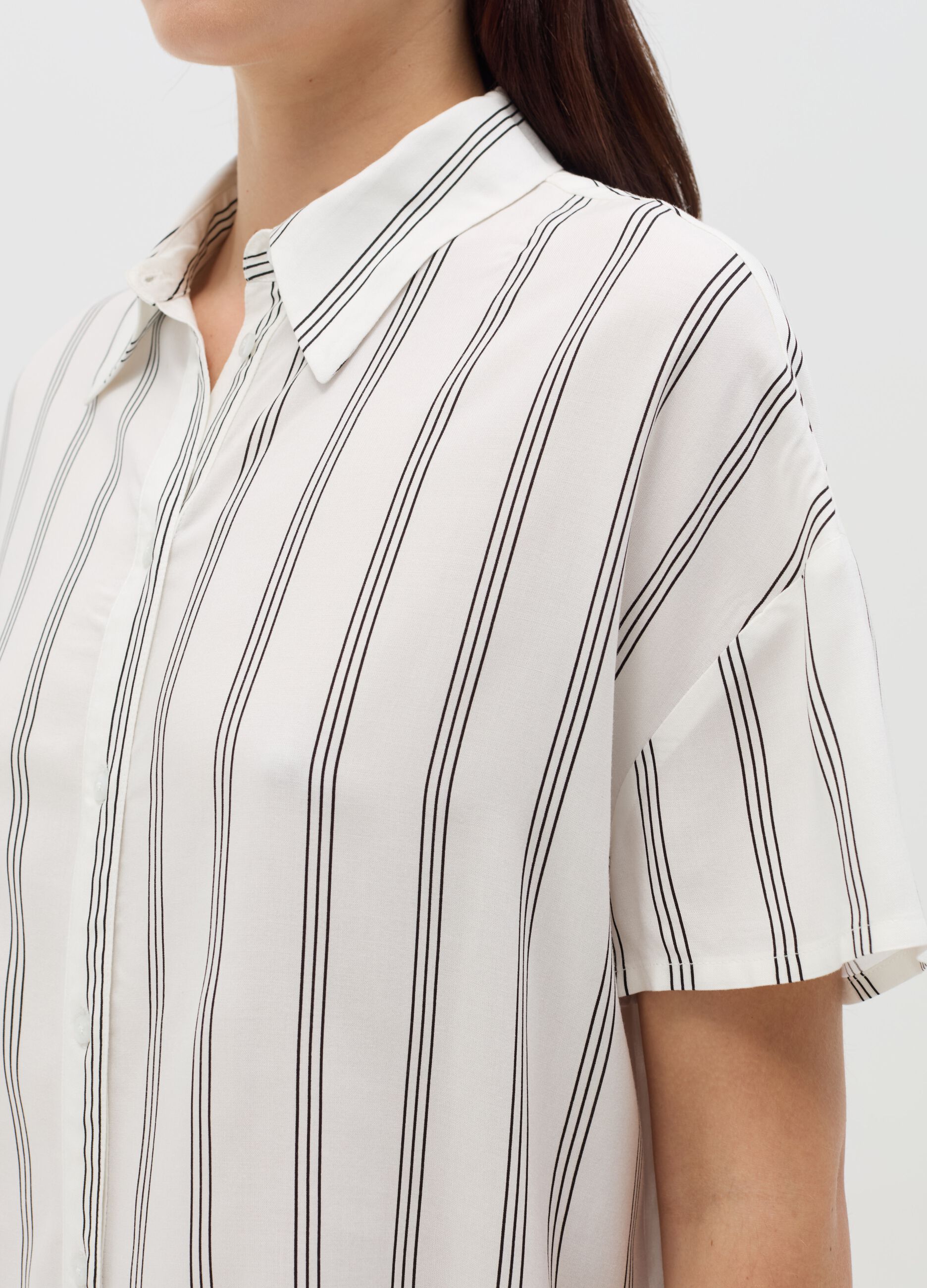 Camicia in viscosa a maniche corte