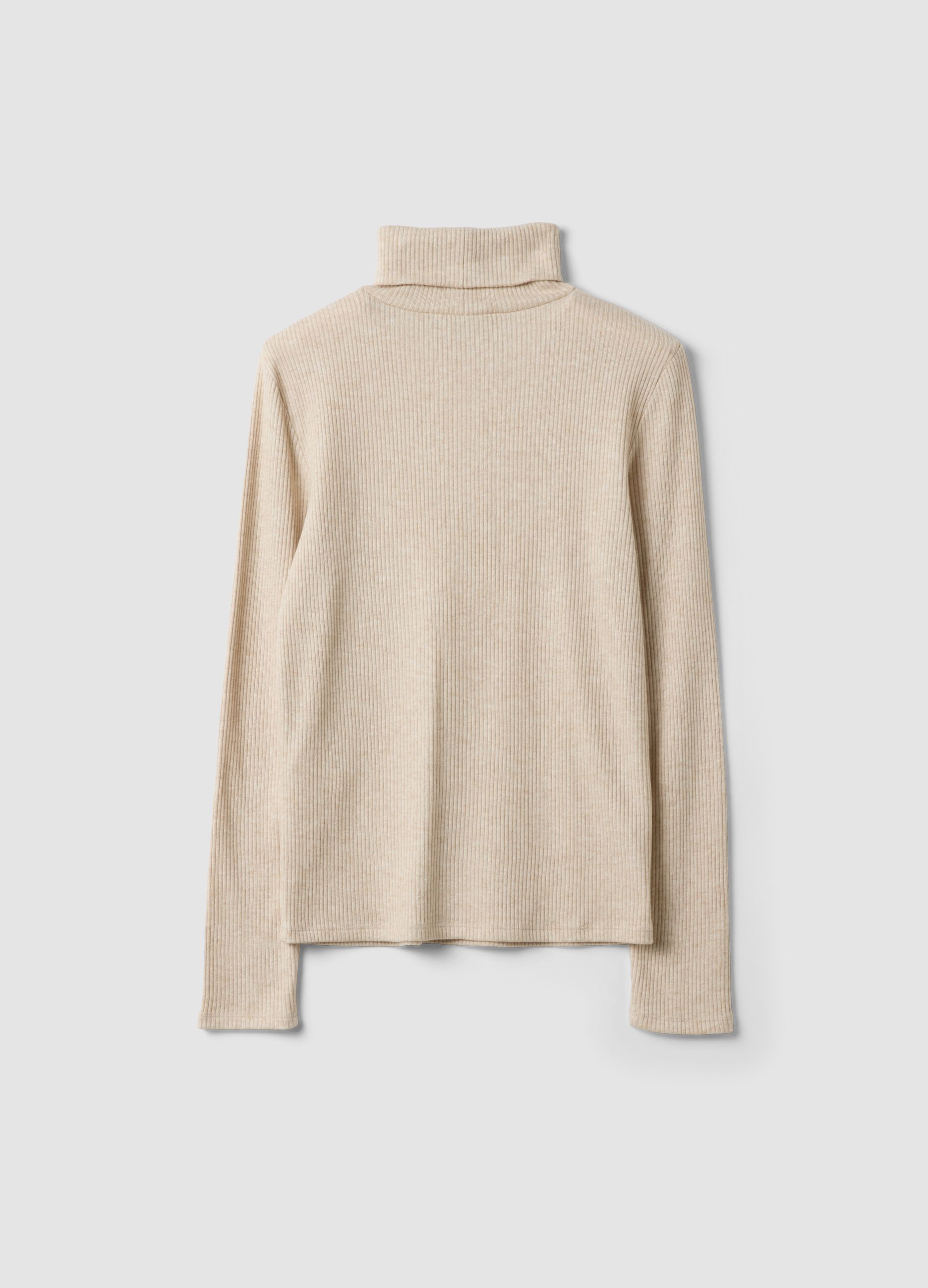 Maglia beige in misto viscosa a coste con girocollo