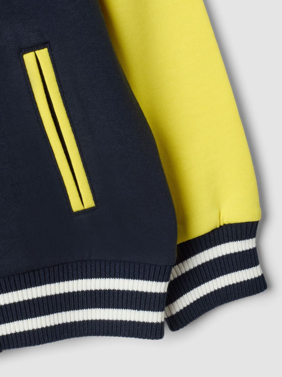 Felpa college blu girocollo in misto cotone con stampa Minions per bambino_2