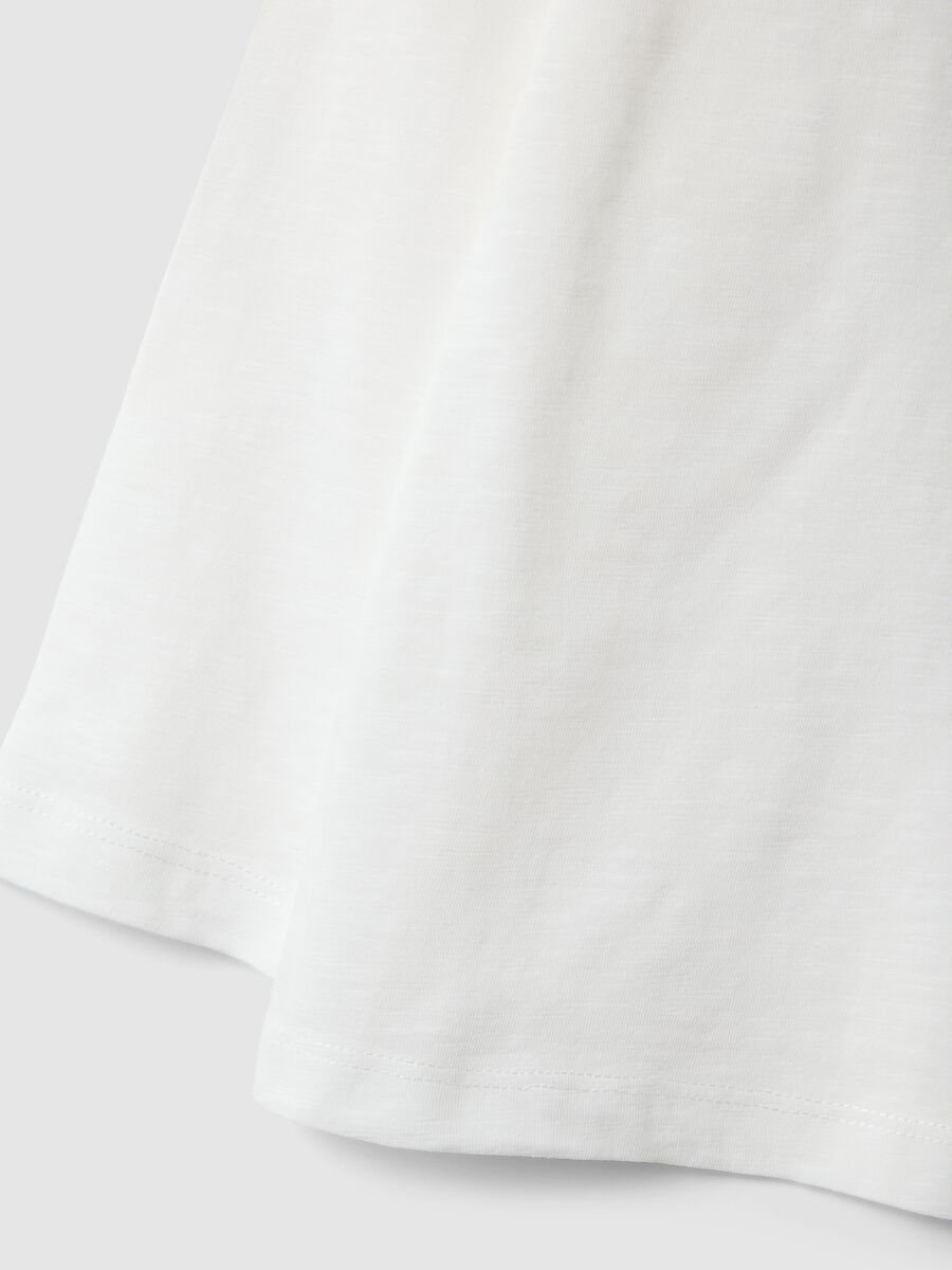 White kids&rsquo; pure cotton oversized-fit T-shirt with chest pocket_3