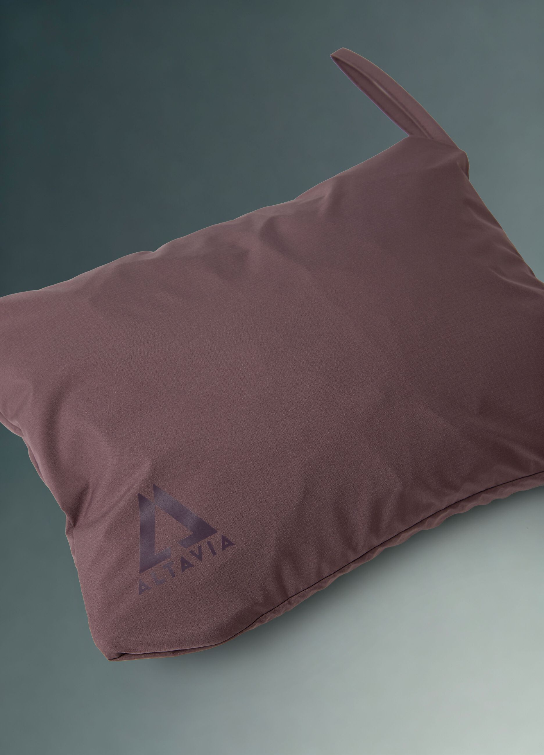 ALTAVIA WIND JACKET WITH DEBORAH COMPAGNONI