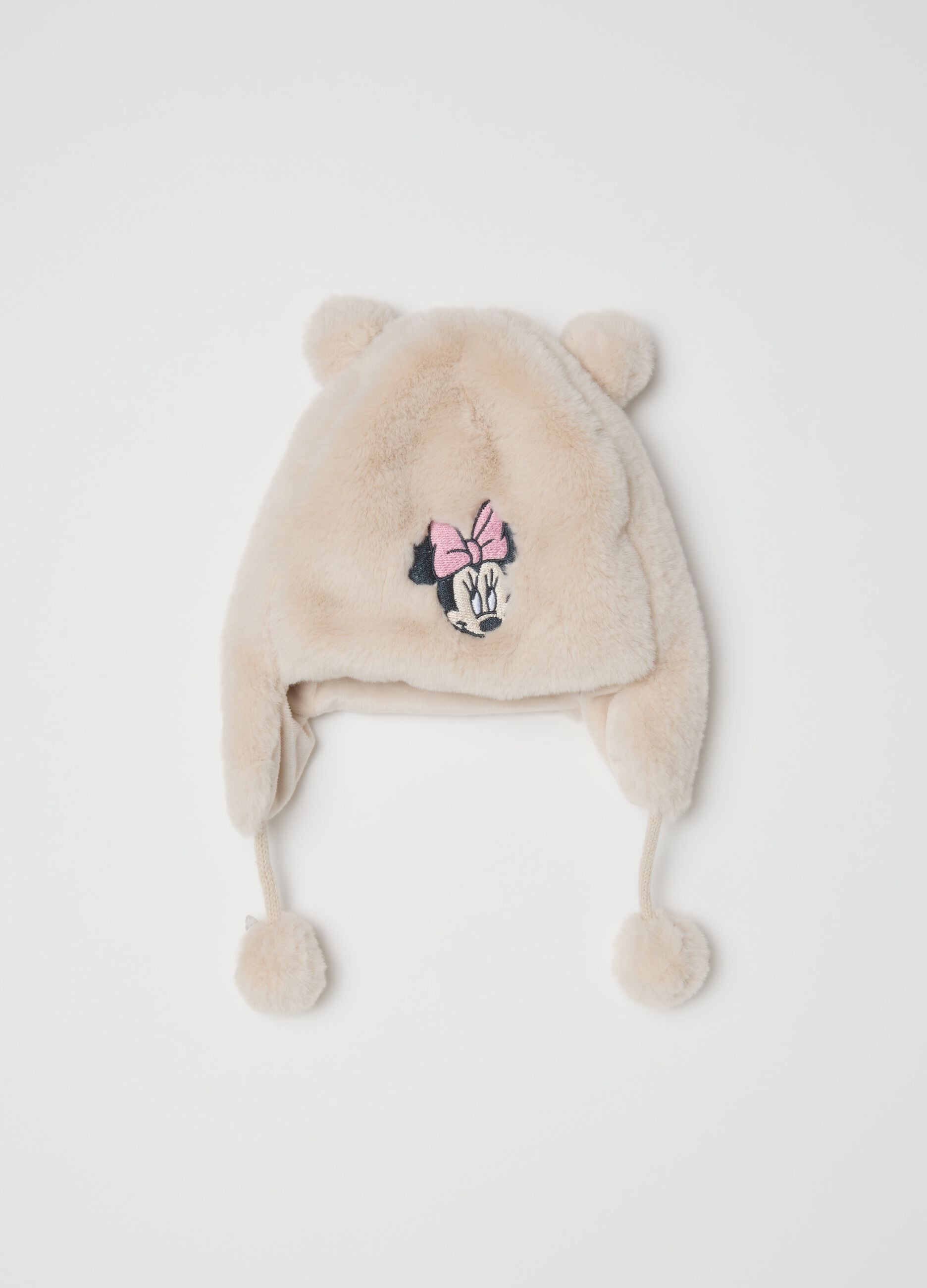 Cappello bianco con paraorecchie e pon pon