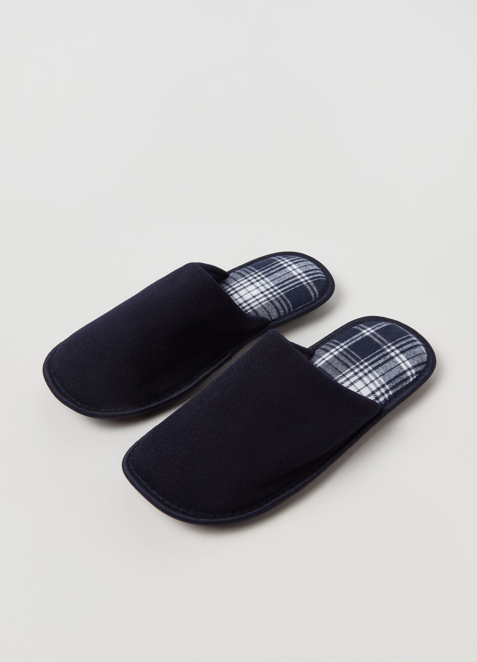 Pantofole con fantasia tartan_1
