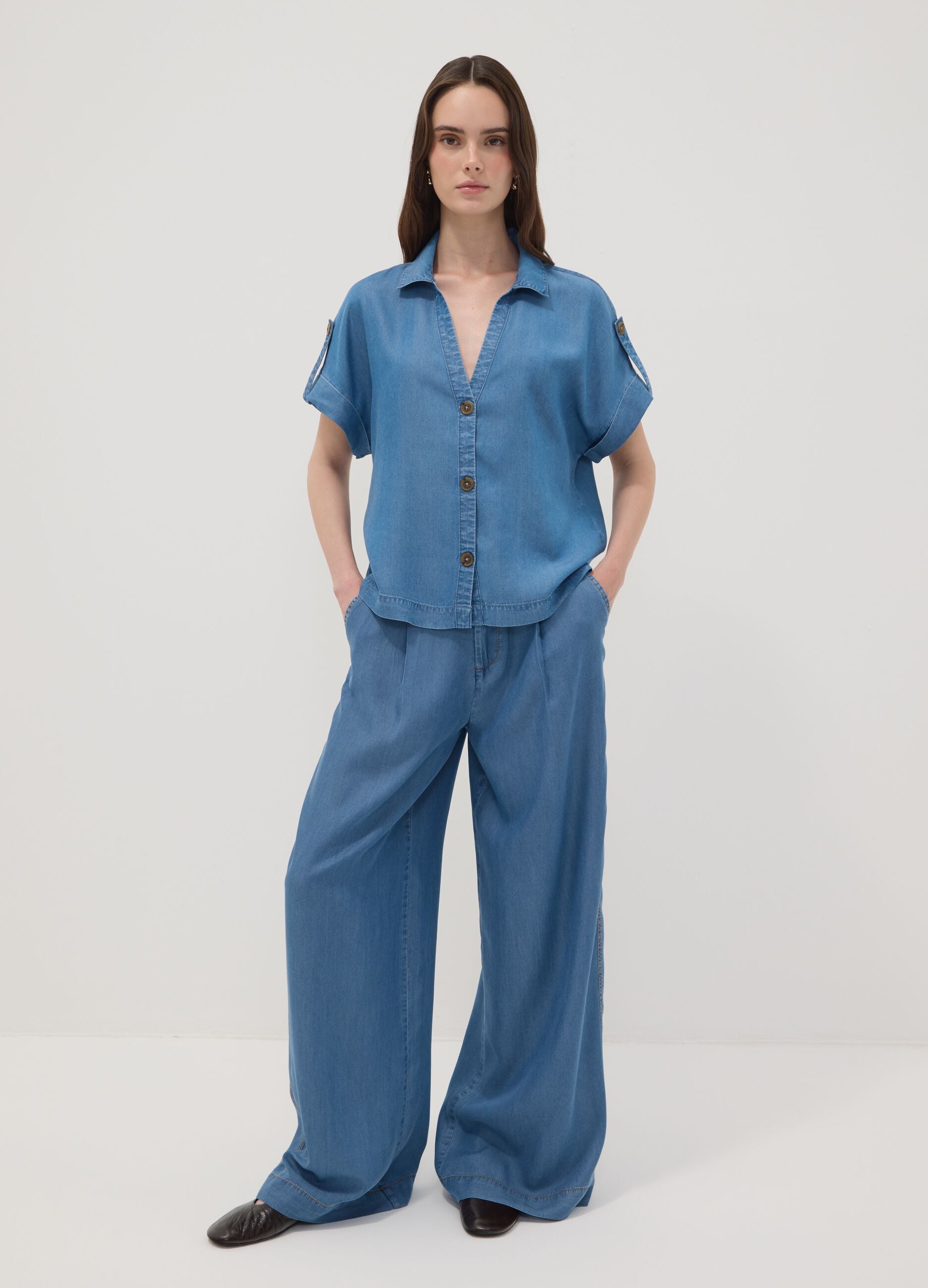 Light blue pure lyocell shirt with patterned collar