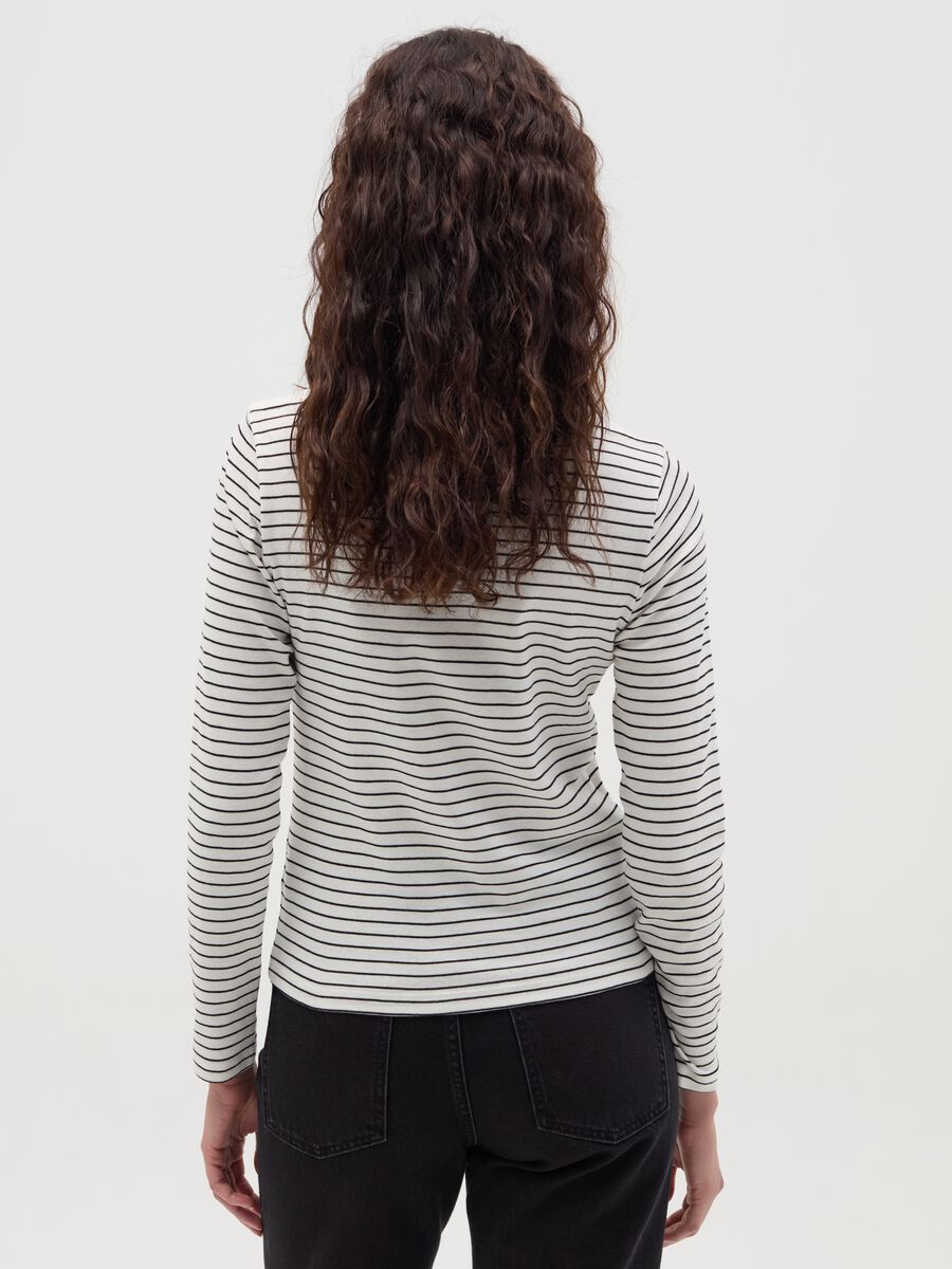 Striped T-shirt with boat neck_2
