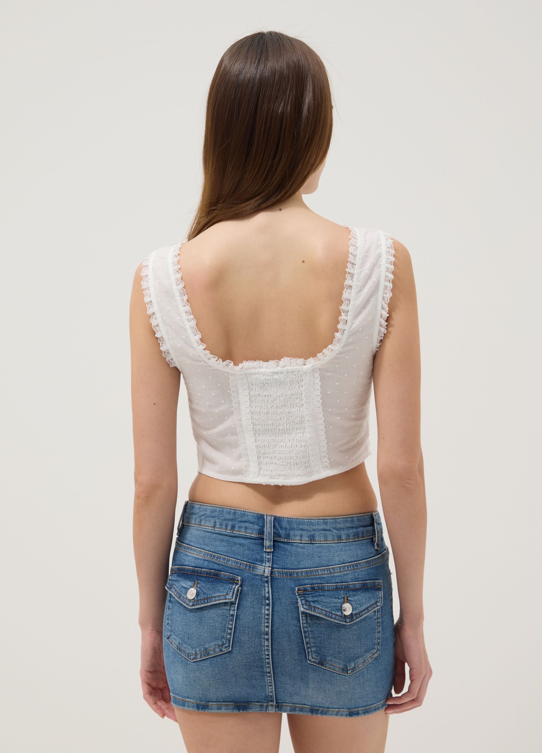 Gilet bianco in puro cotone con pizzo