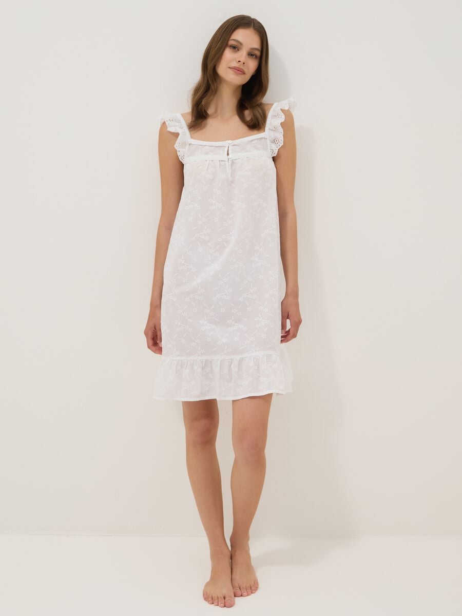 White organic cotton nightdress with ruffles_0