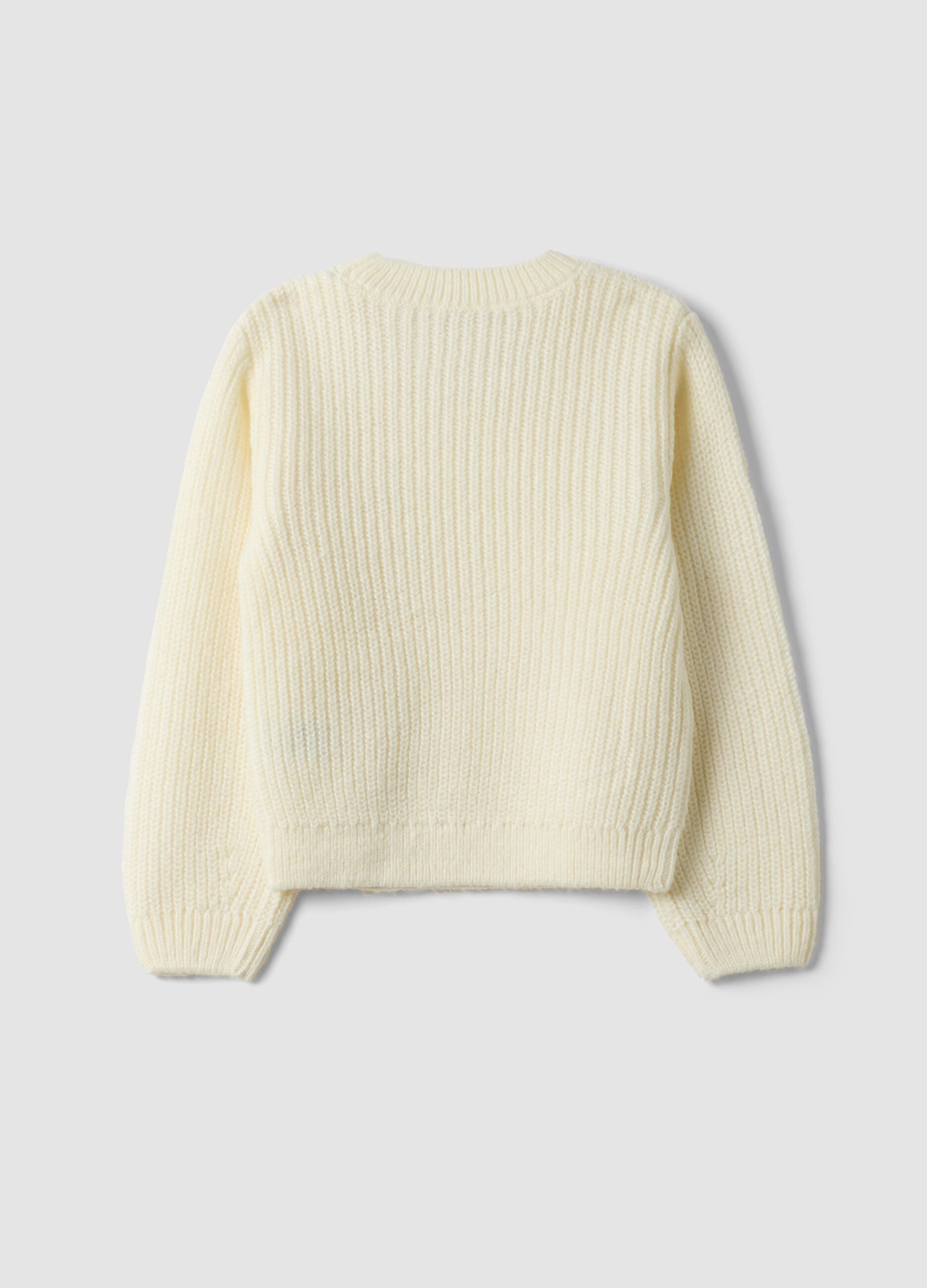 White ribbed crew-neck top with appliqu&eacute; flowers