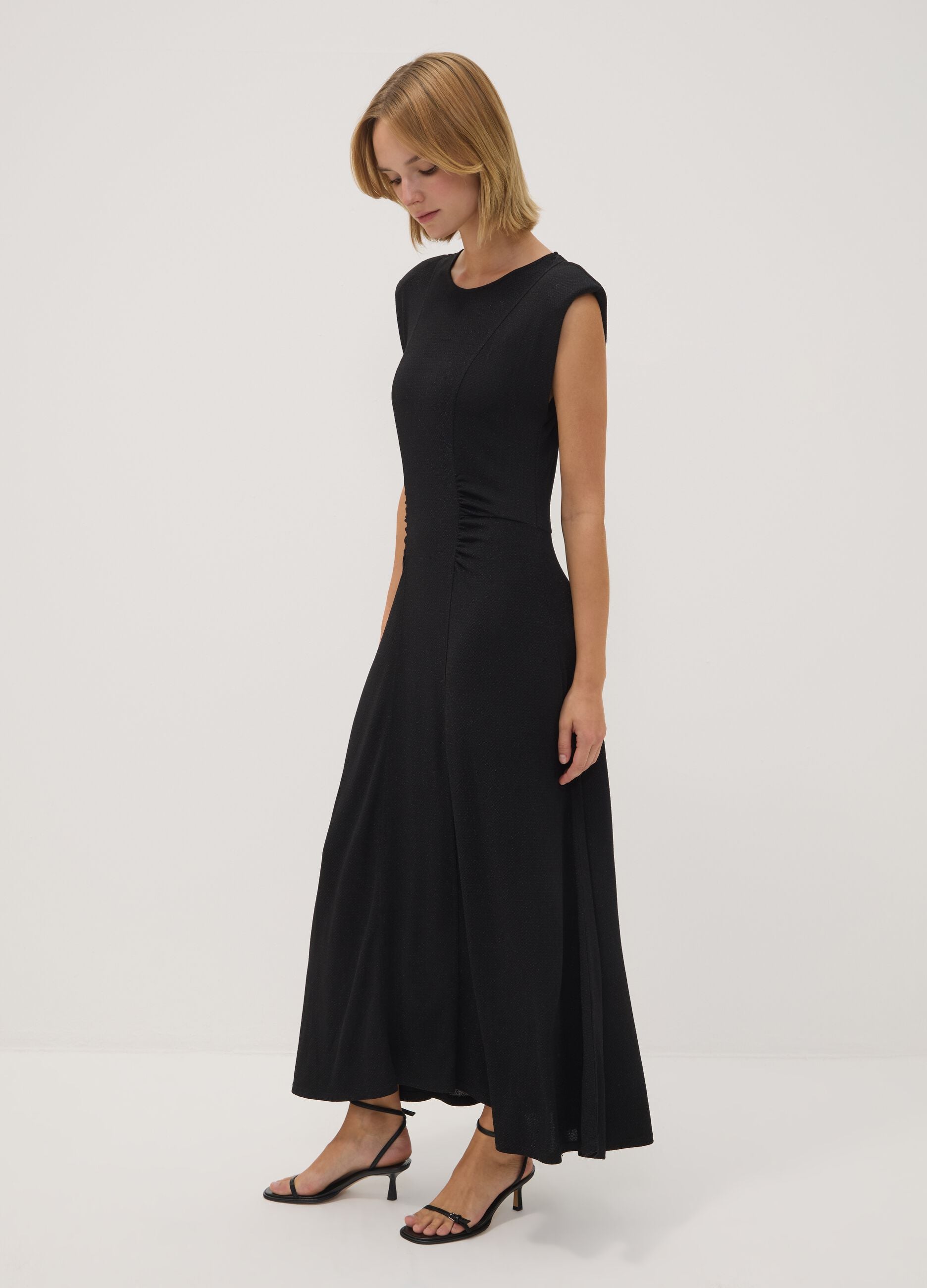 Long black stretch dress with crew neck