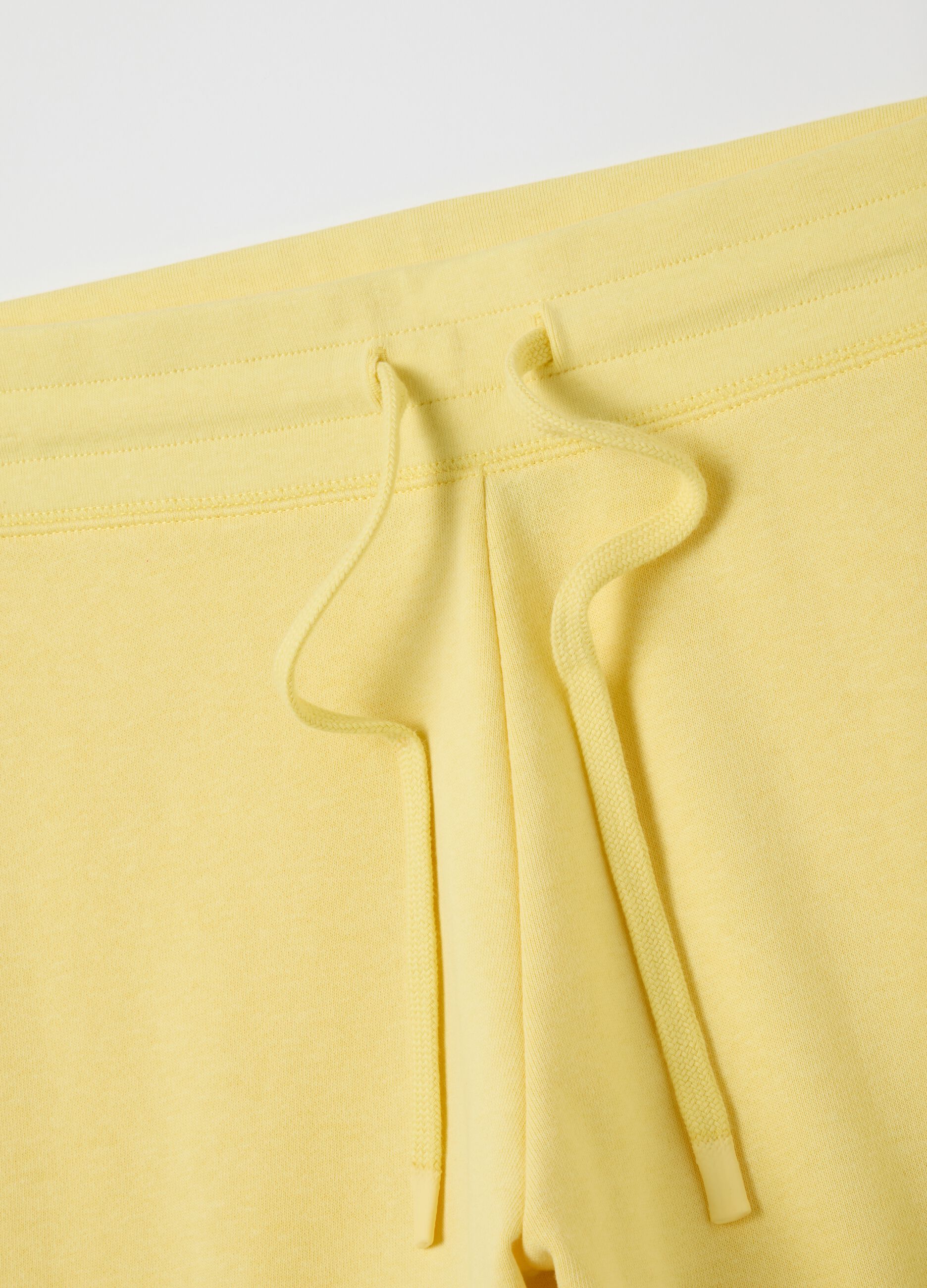 Shorts da donna in misto cotone giallo regular fit