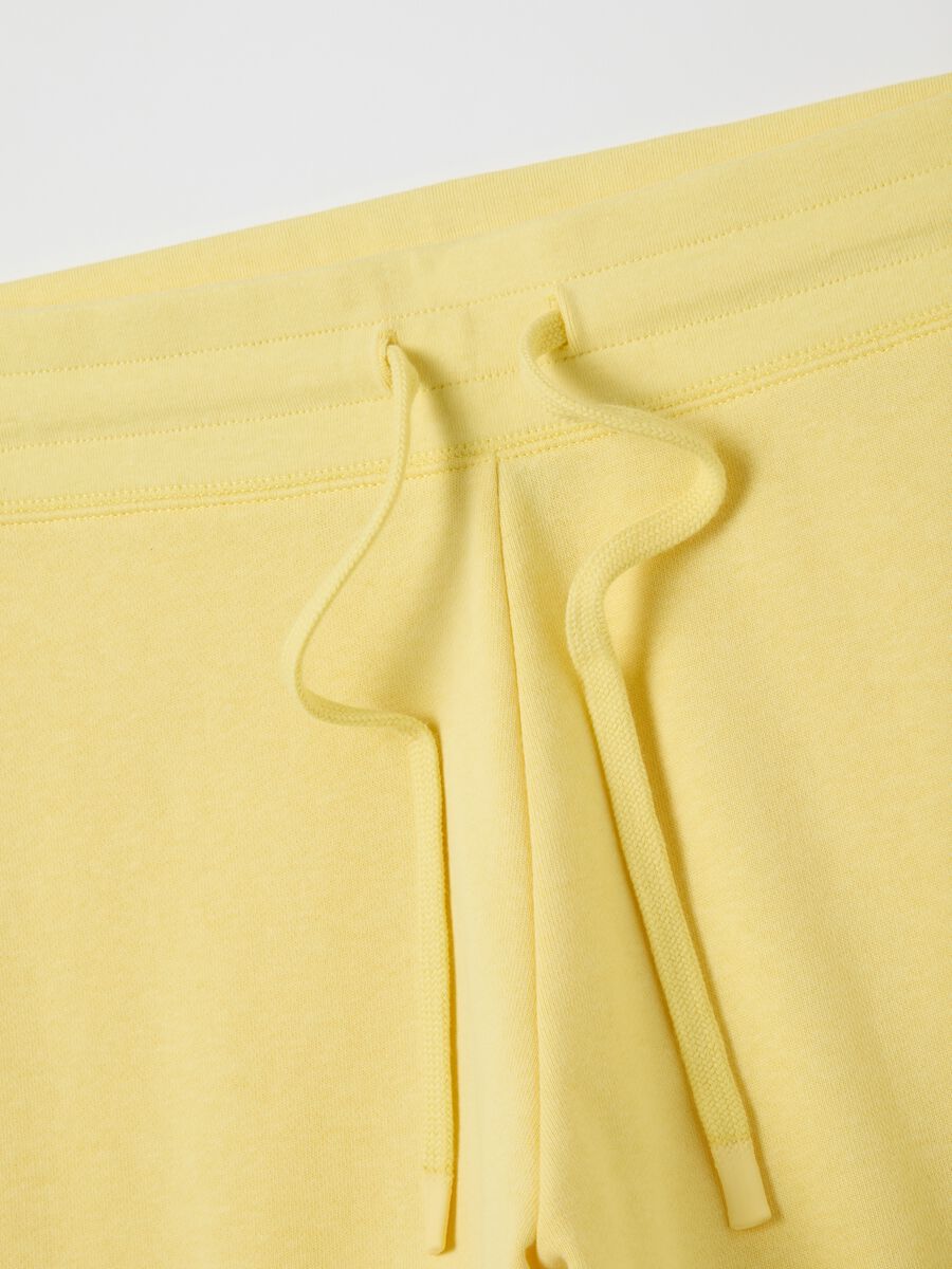 Women's Yellow Cotton Blend Regular Fit Shorts_1