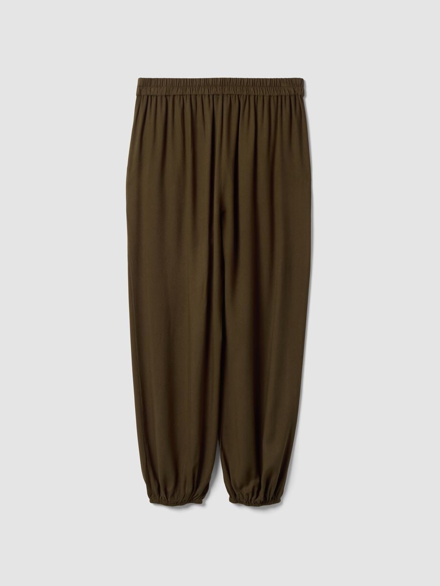 Pantaloni verdi in pura viscosa con fondo elasticizzato regular fit_5