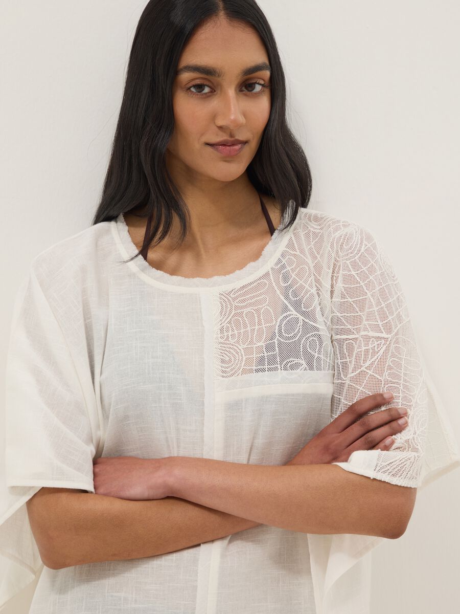 White pure cotton kaftan with lace inserts_0