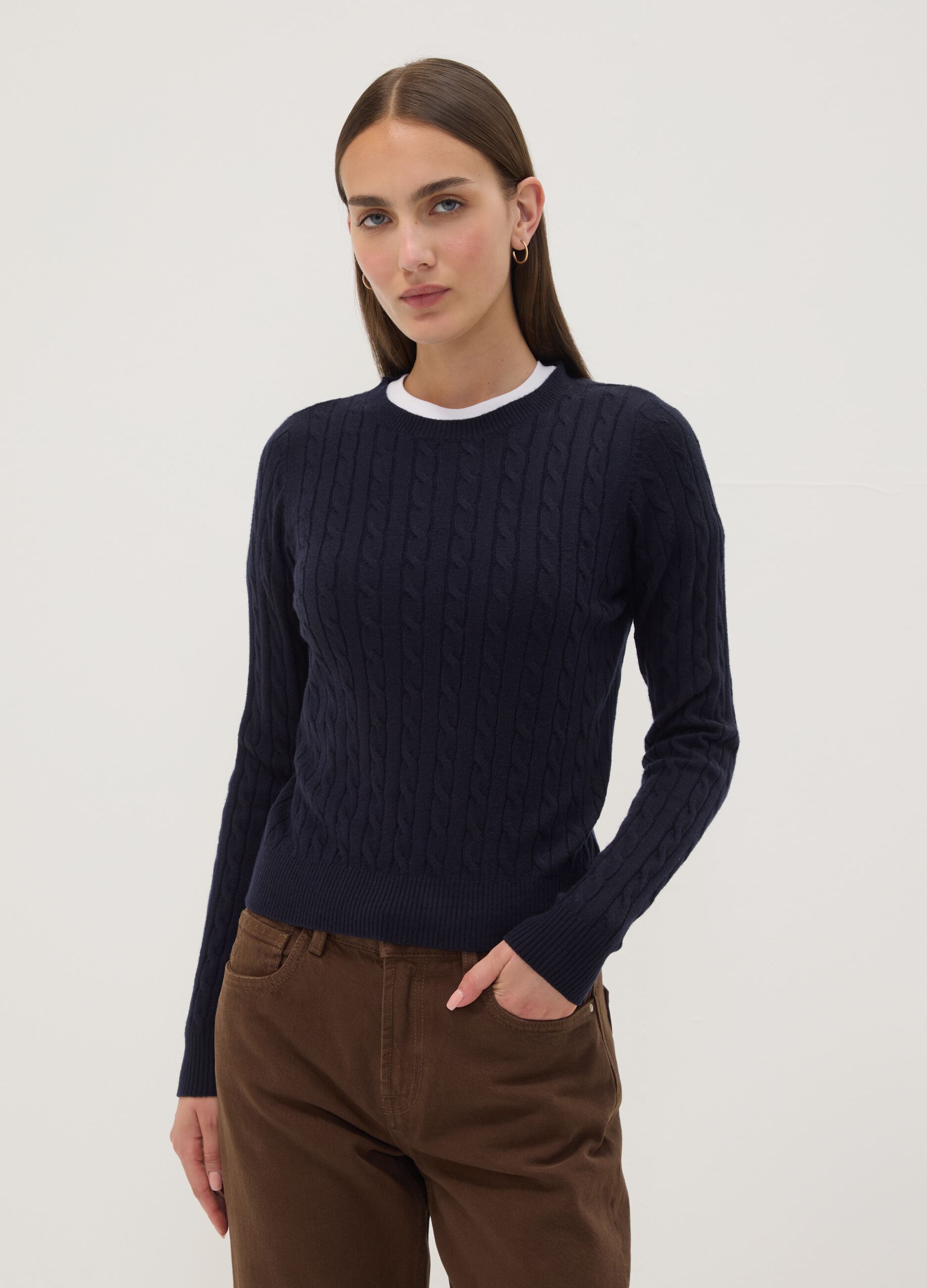 Navy cable-knit crew-neck jumper, regular fit