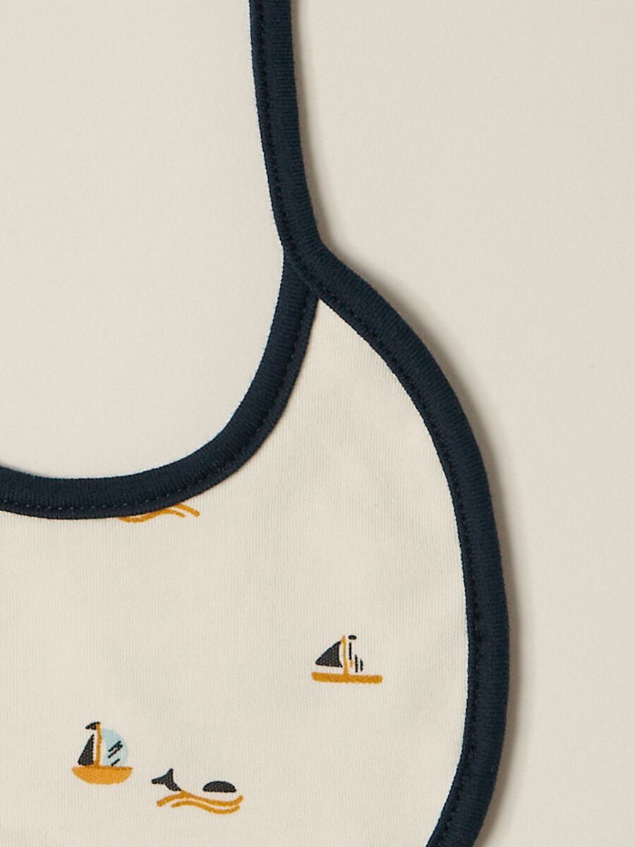 IANA newborn boy two-pack bibs in 100% cotton_2