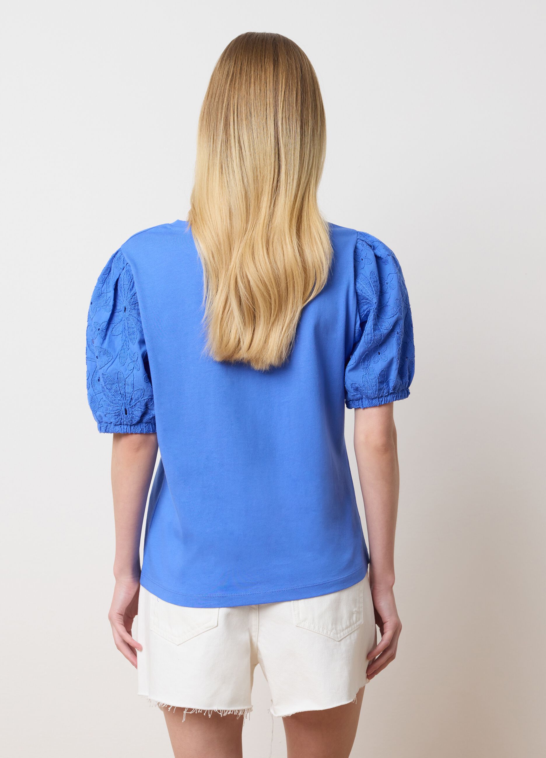 Short Sleeve Blue T-shirt with Embroidered Details