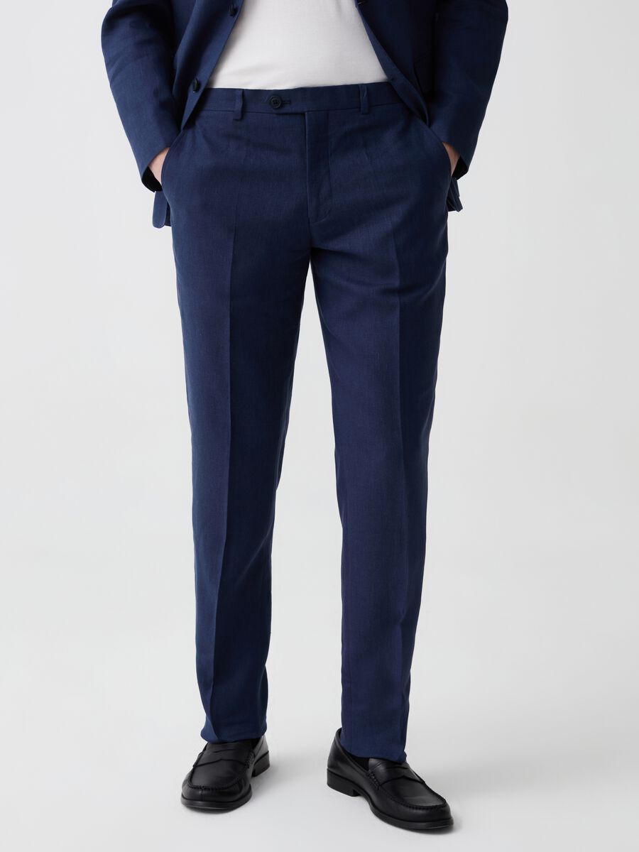 Slim-fit trousers in linen_2